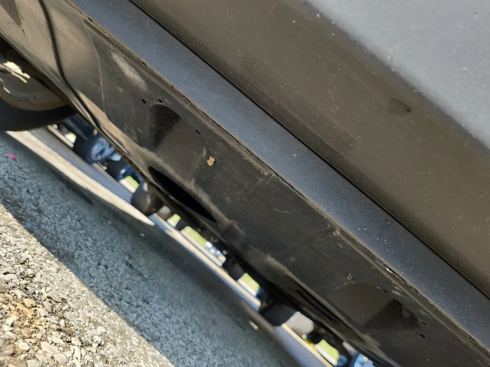 Undercarriage - Front Photo