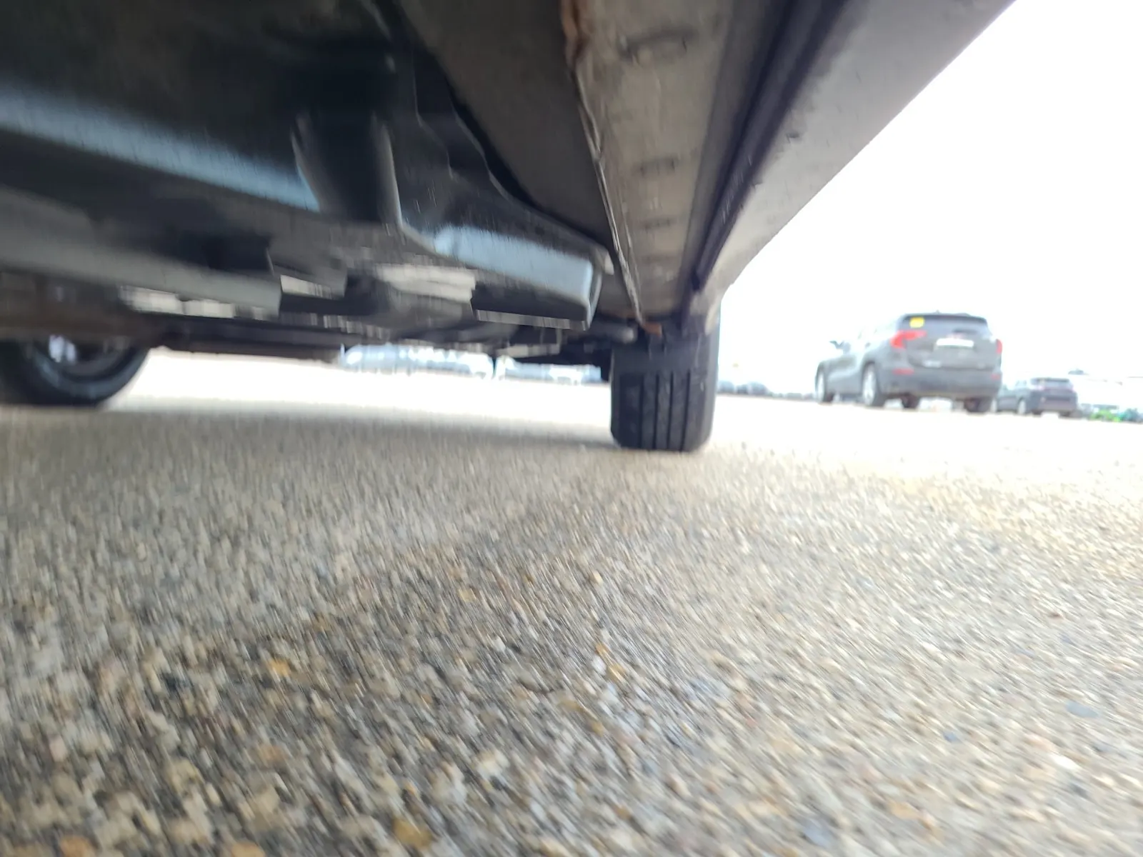 Undercarriage - Driver Photo