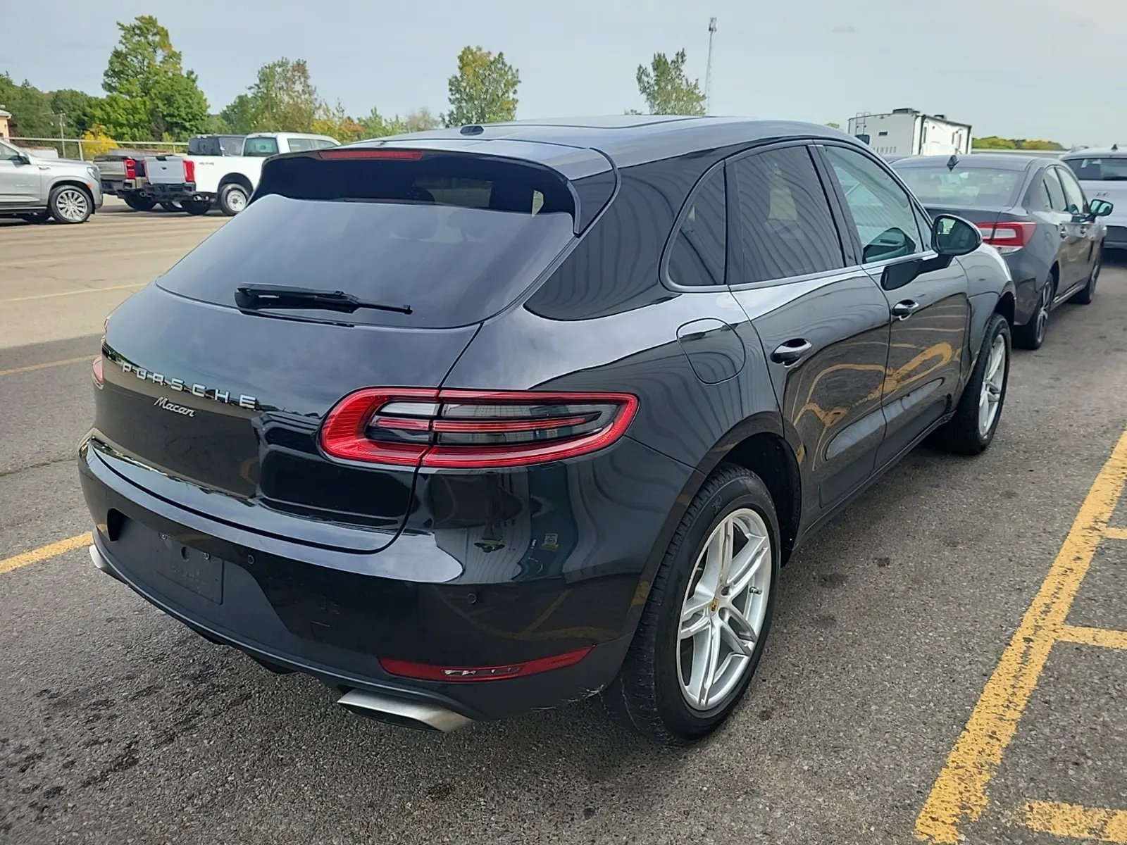 Passenger Rear 3/4 Photo