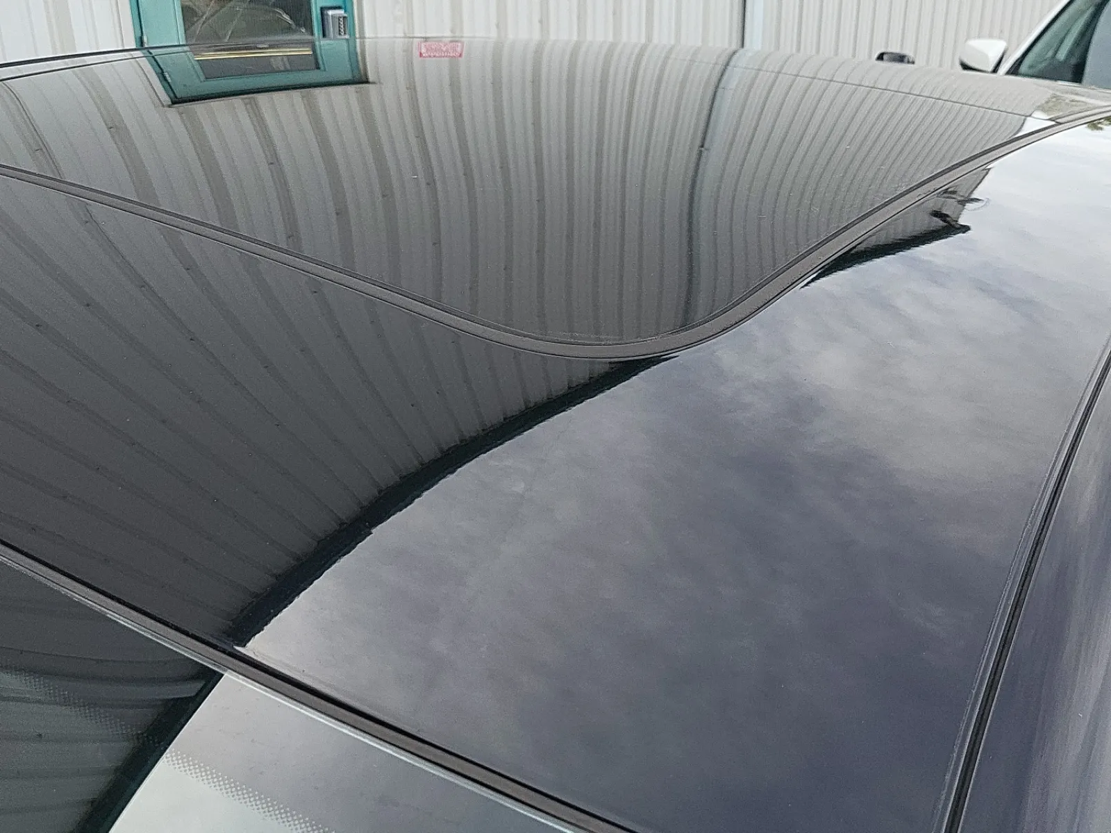 Exterior Roof Photo