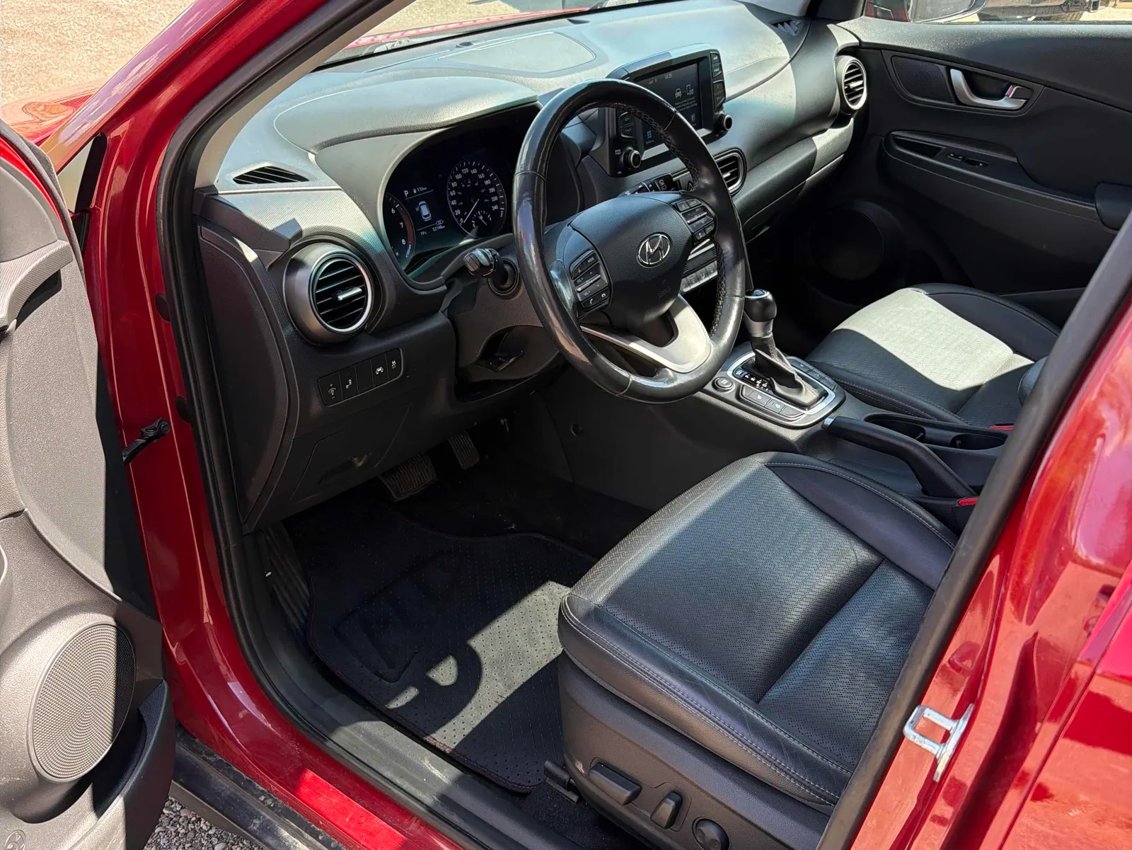Interior driver side