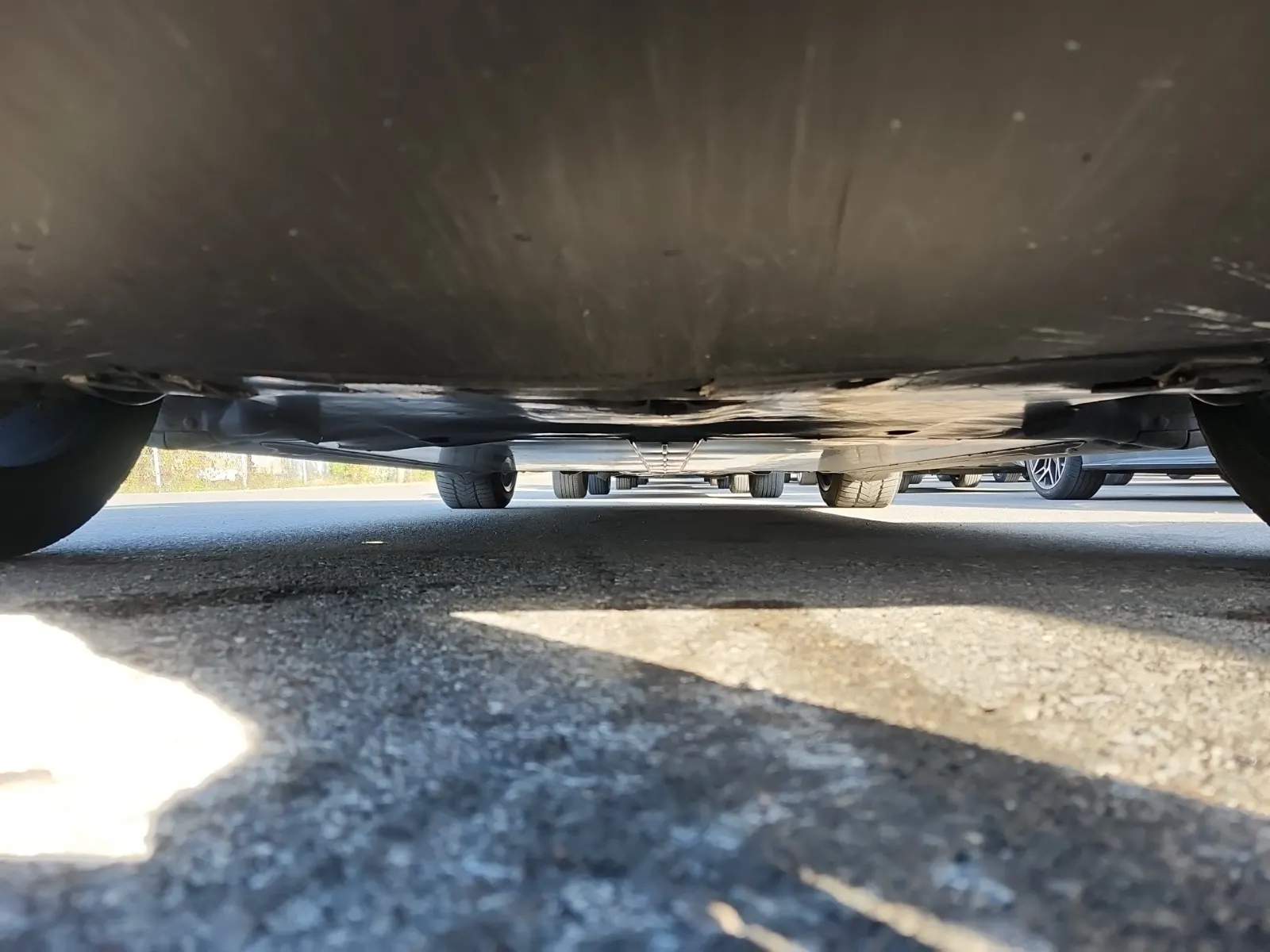 Undercarriage - Front Photo