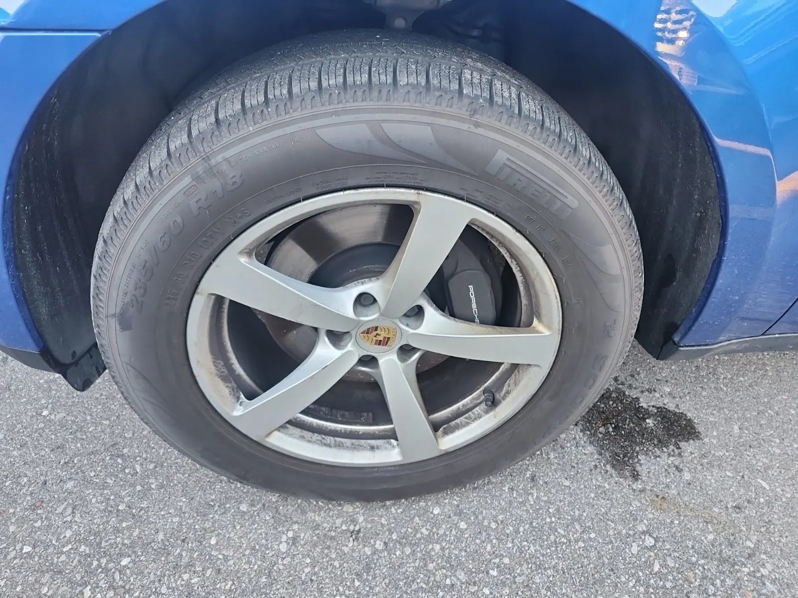 Front driver wheel/tire photo