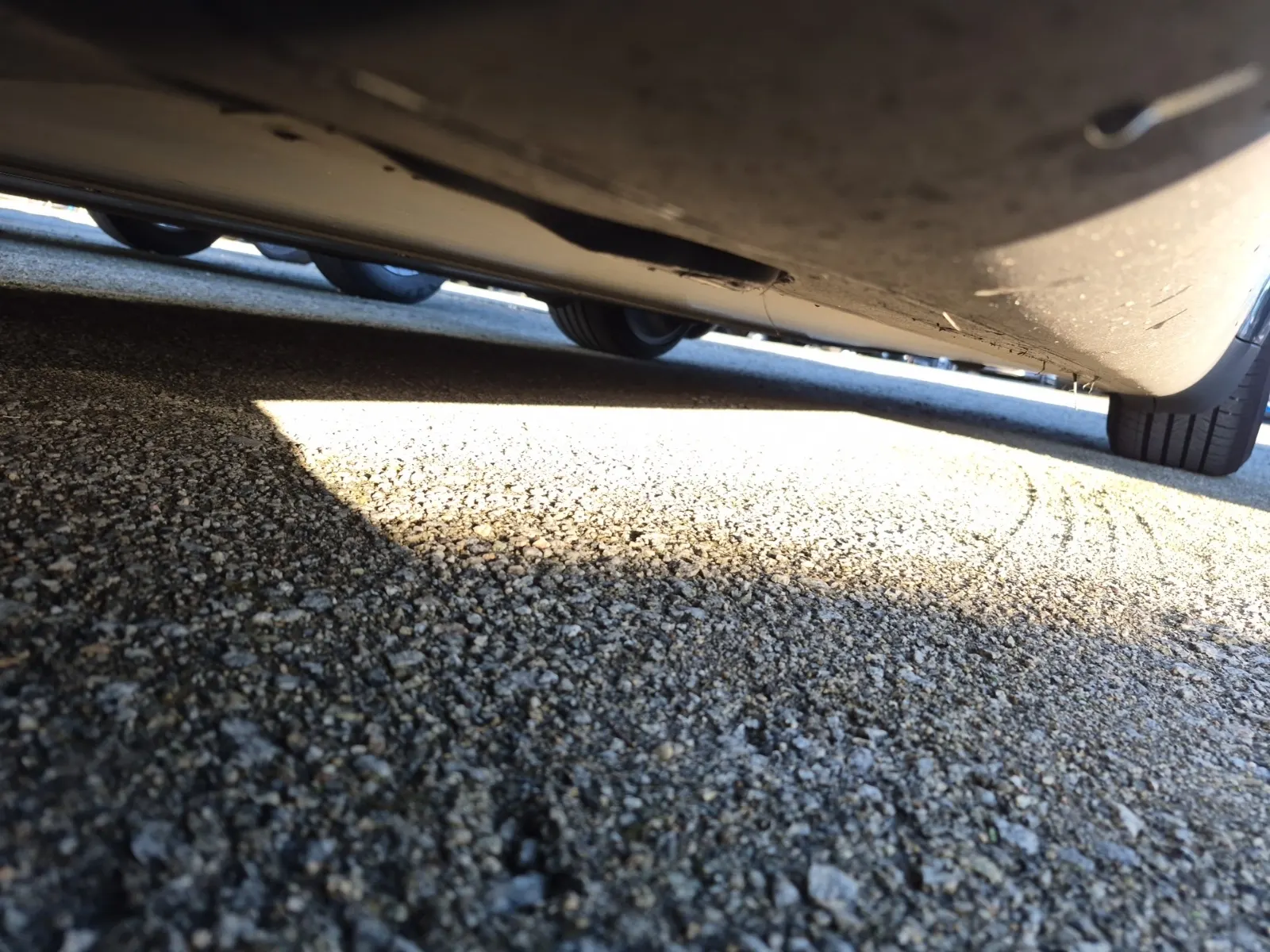 Undercarriage - Driver Photo