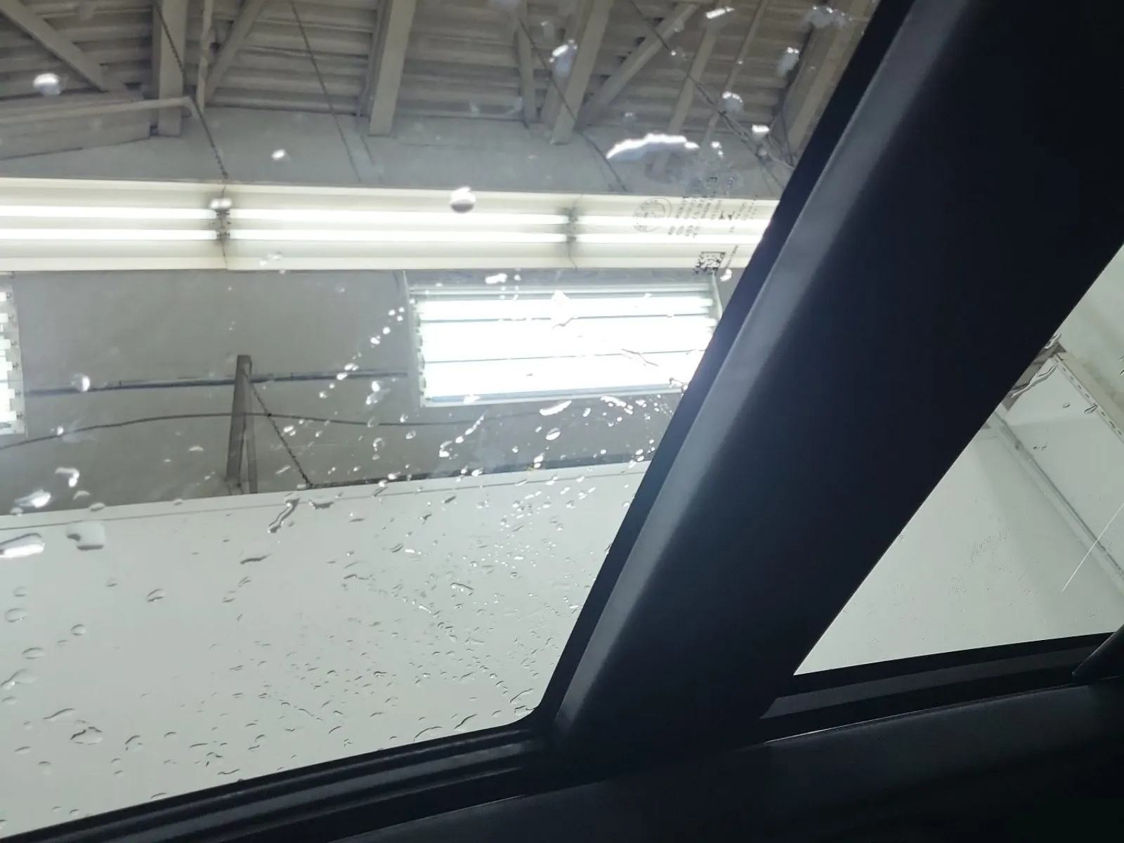 Interior Roof Photo