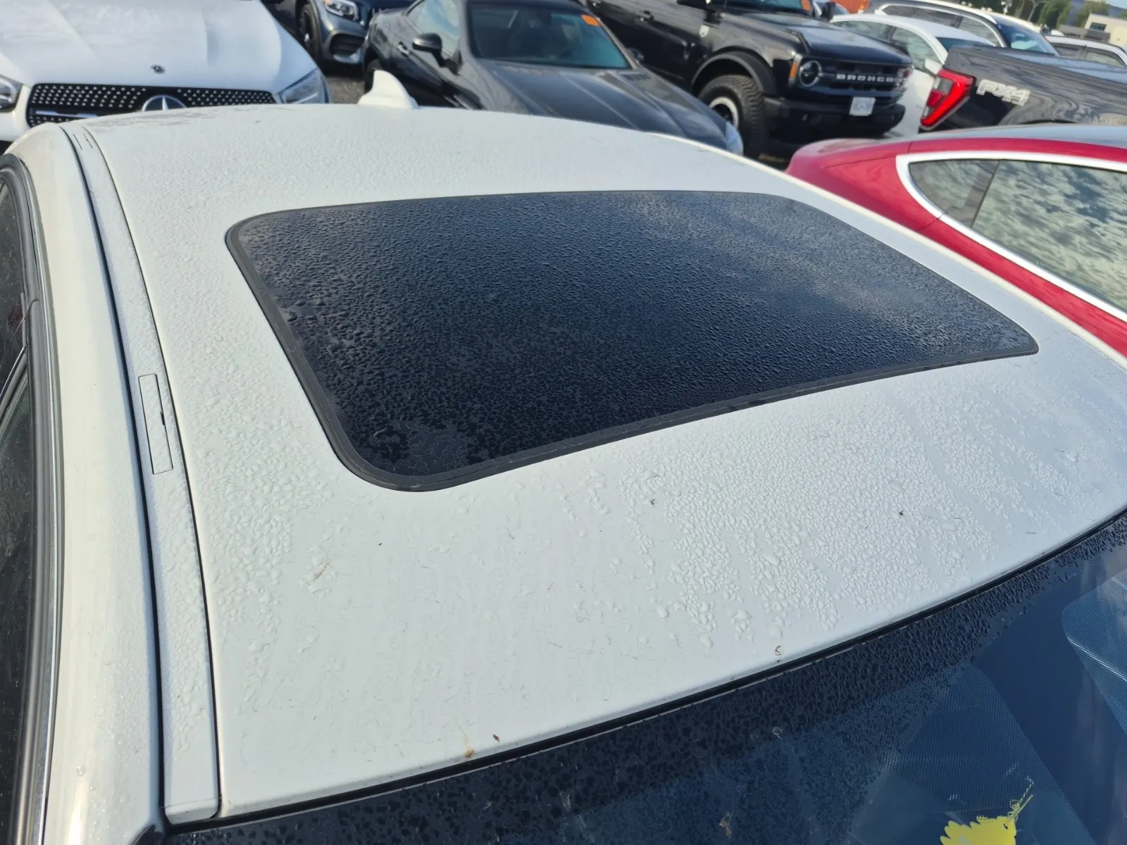 Exterior Roof Photo