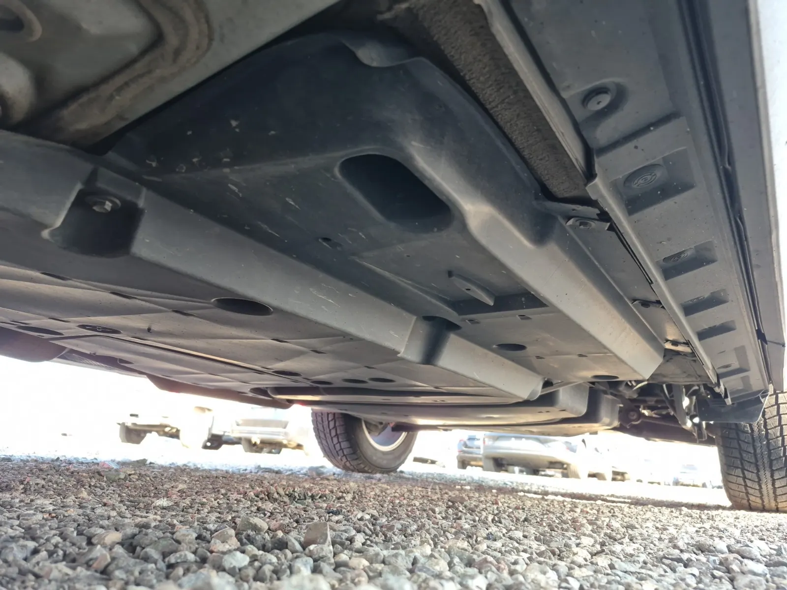 Undercarriage - Driver Photo