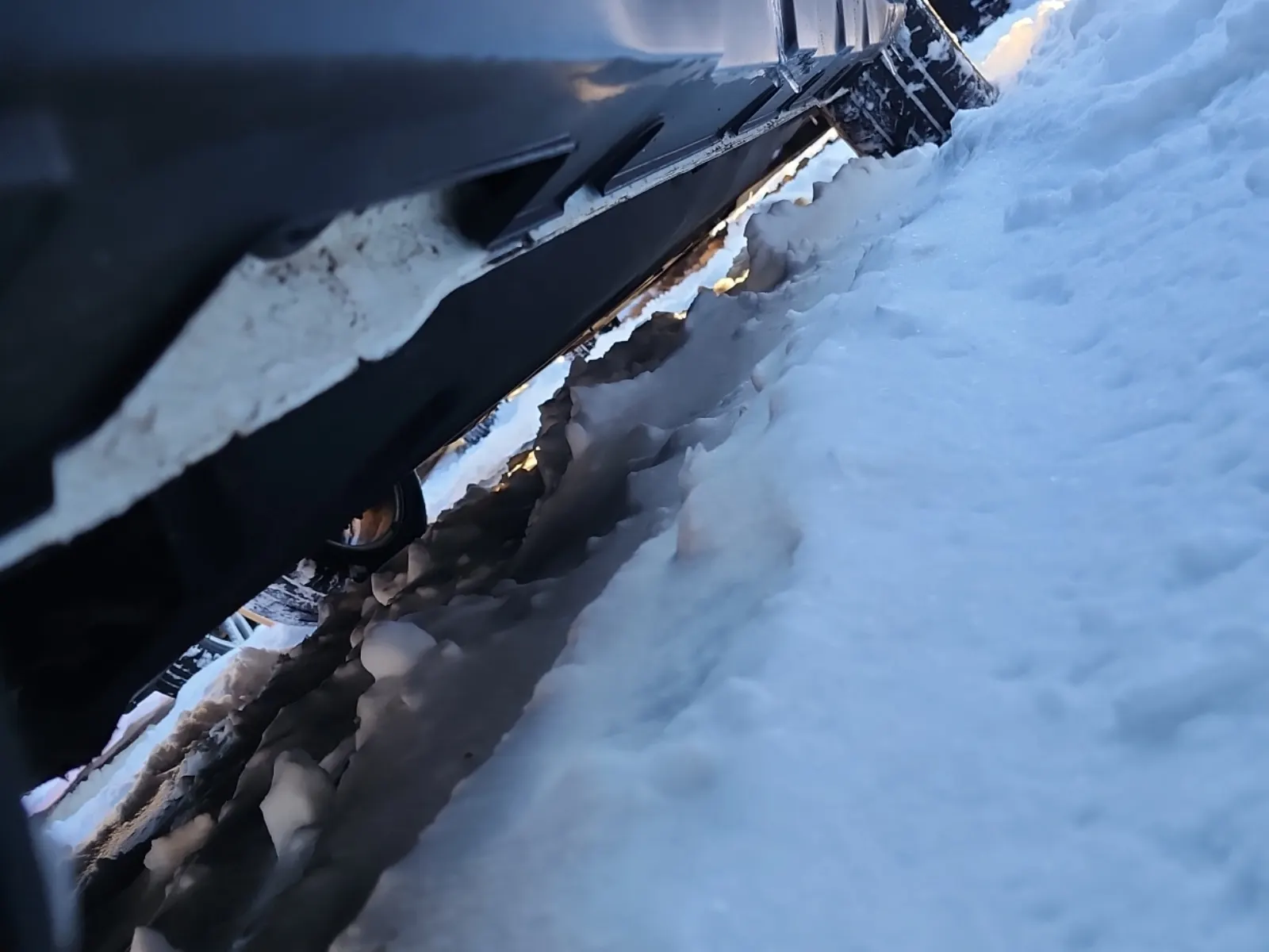 Undercarriage - Passenger Photo