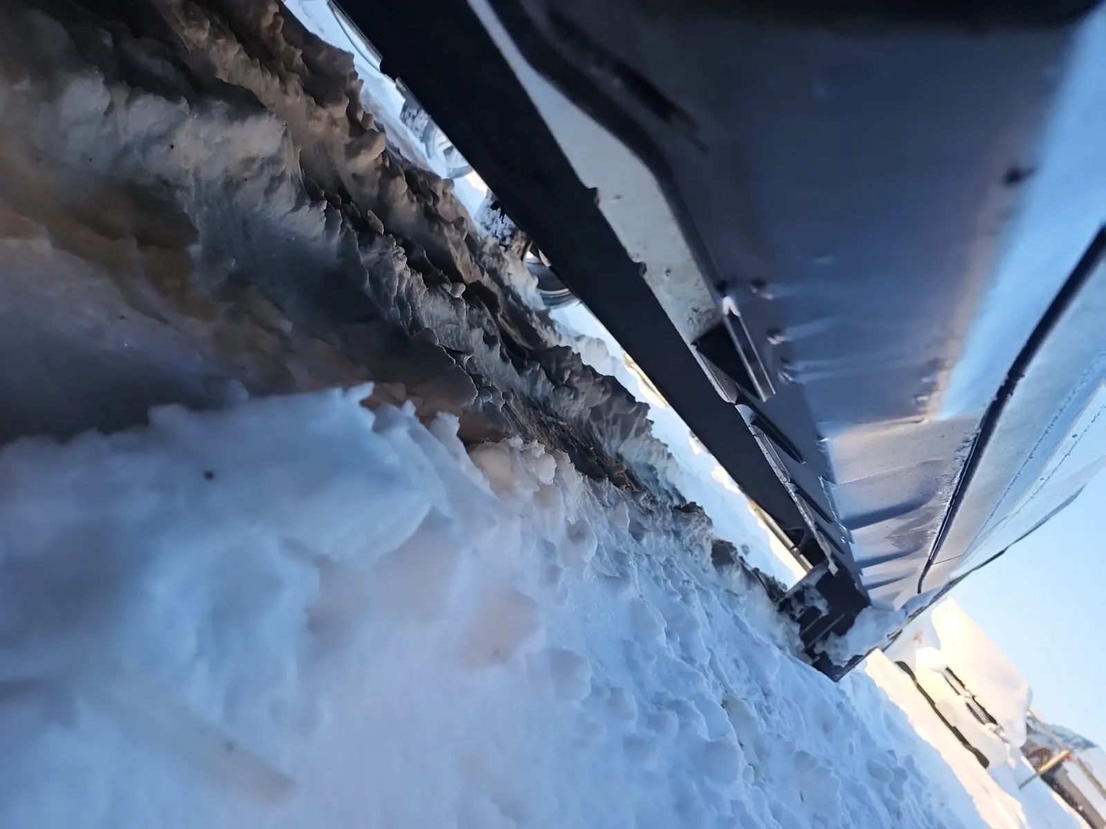 Undercarriage - Driver Photo