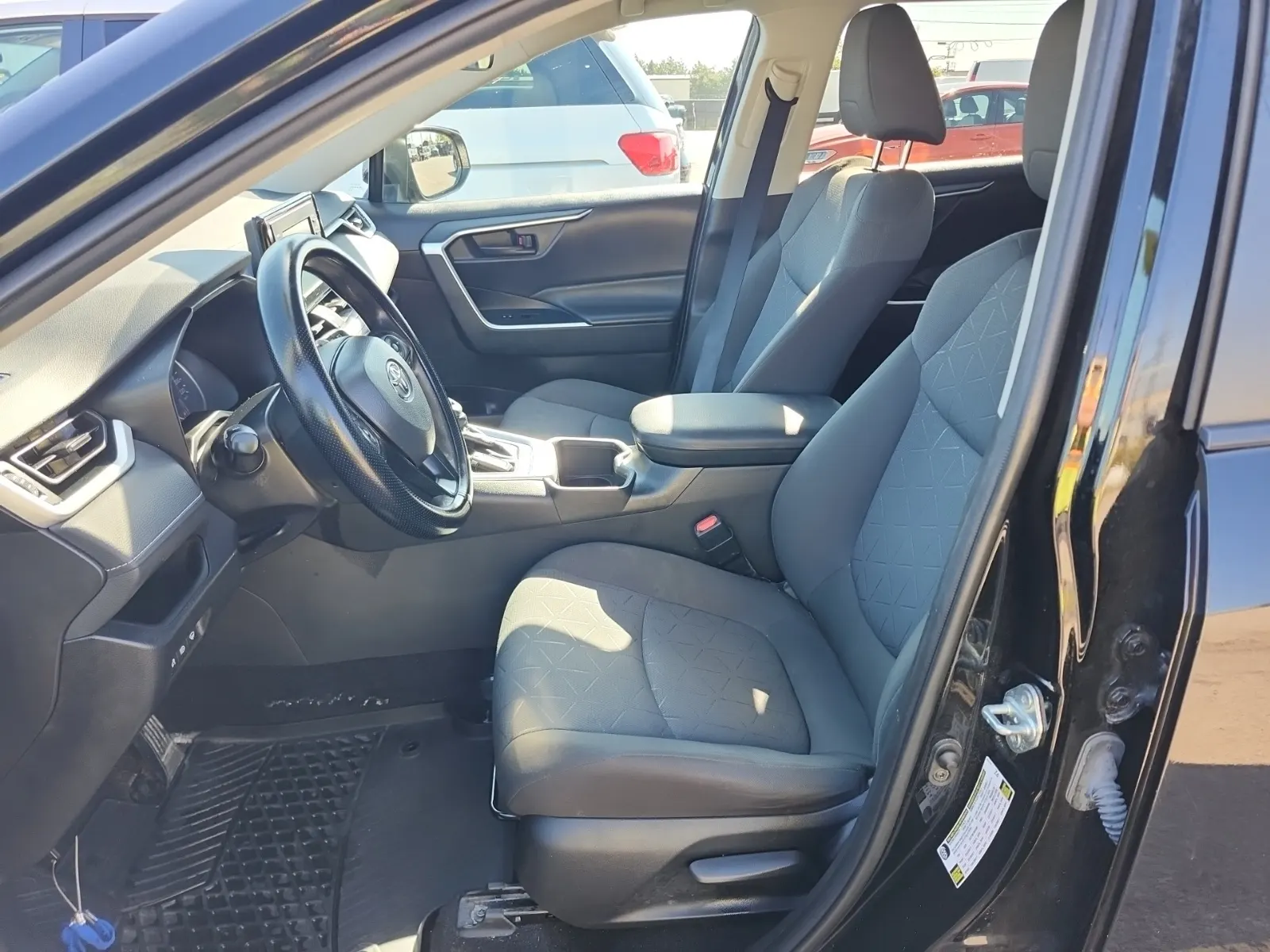 Front Interior Photo