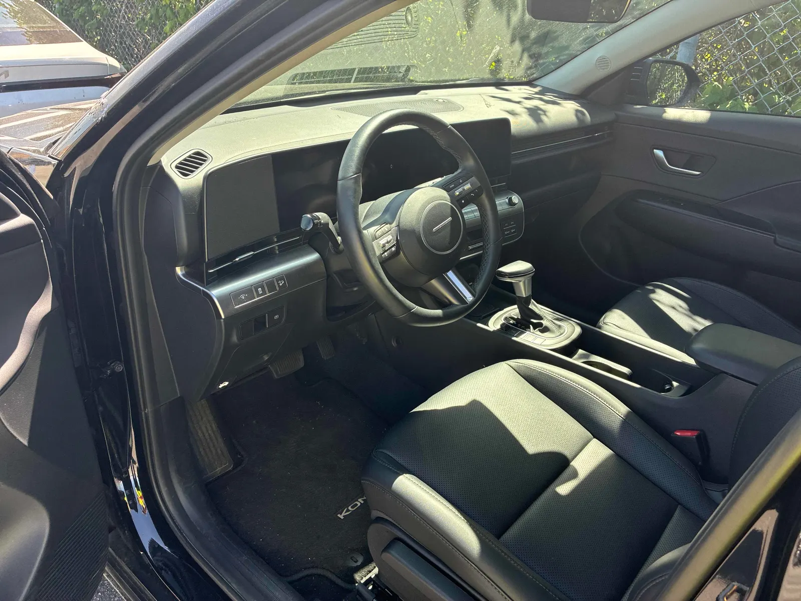 Interior driver side