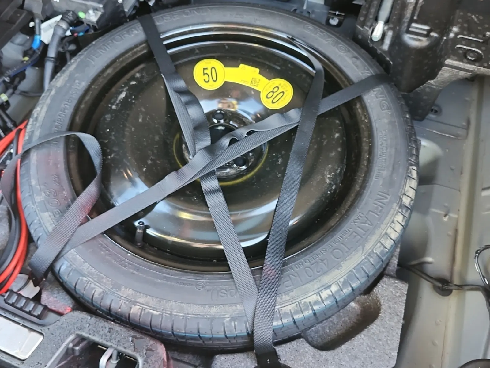 Spare Tire & Wheel Photo