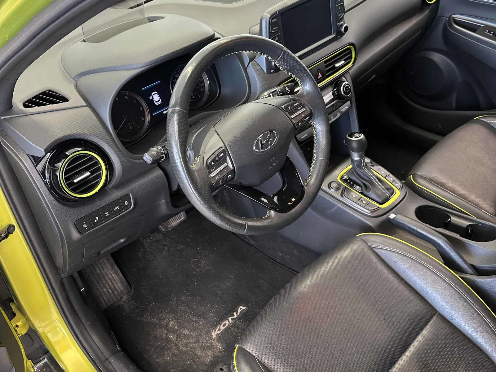 Interior driver side