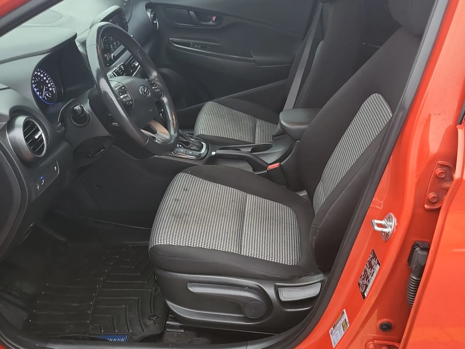 Front Interior Photo