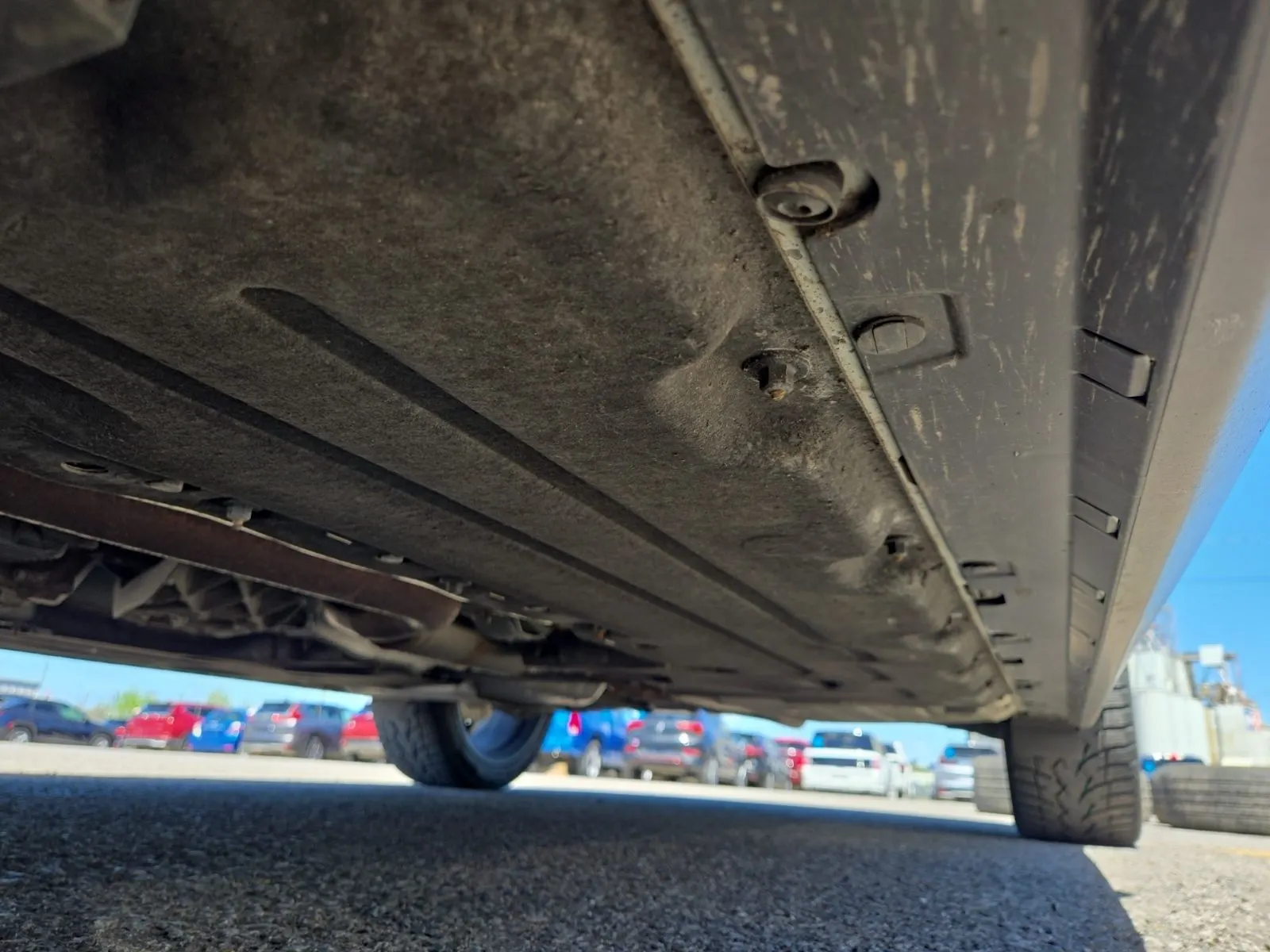 Undercarriage - Driver Photo