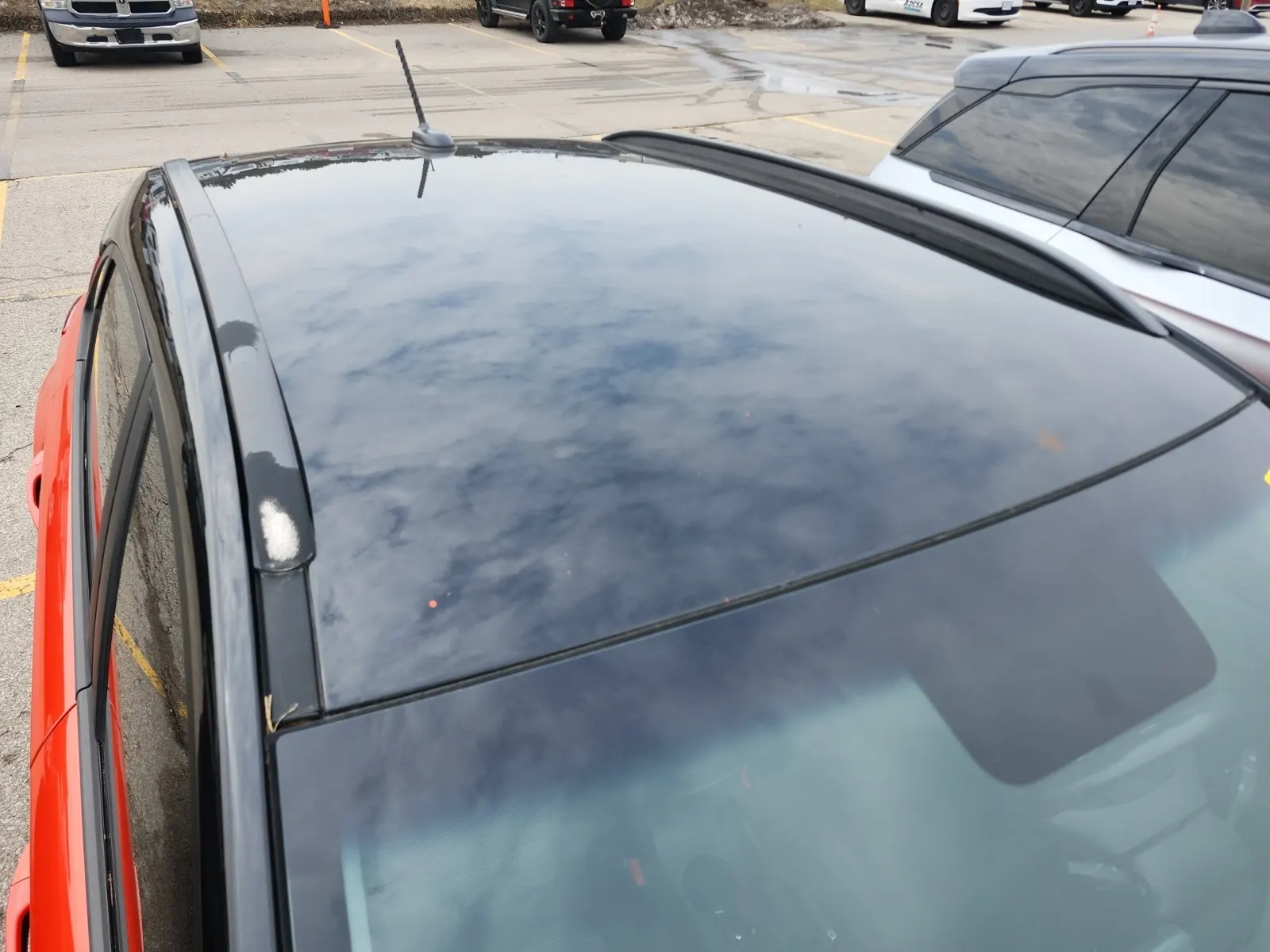 Exterior Roof Photo