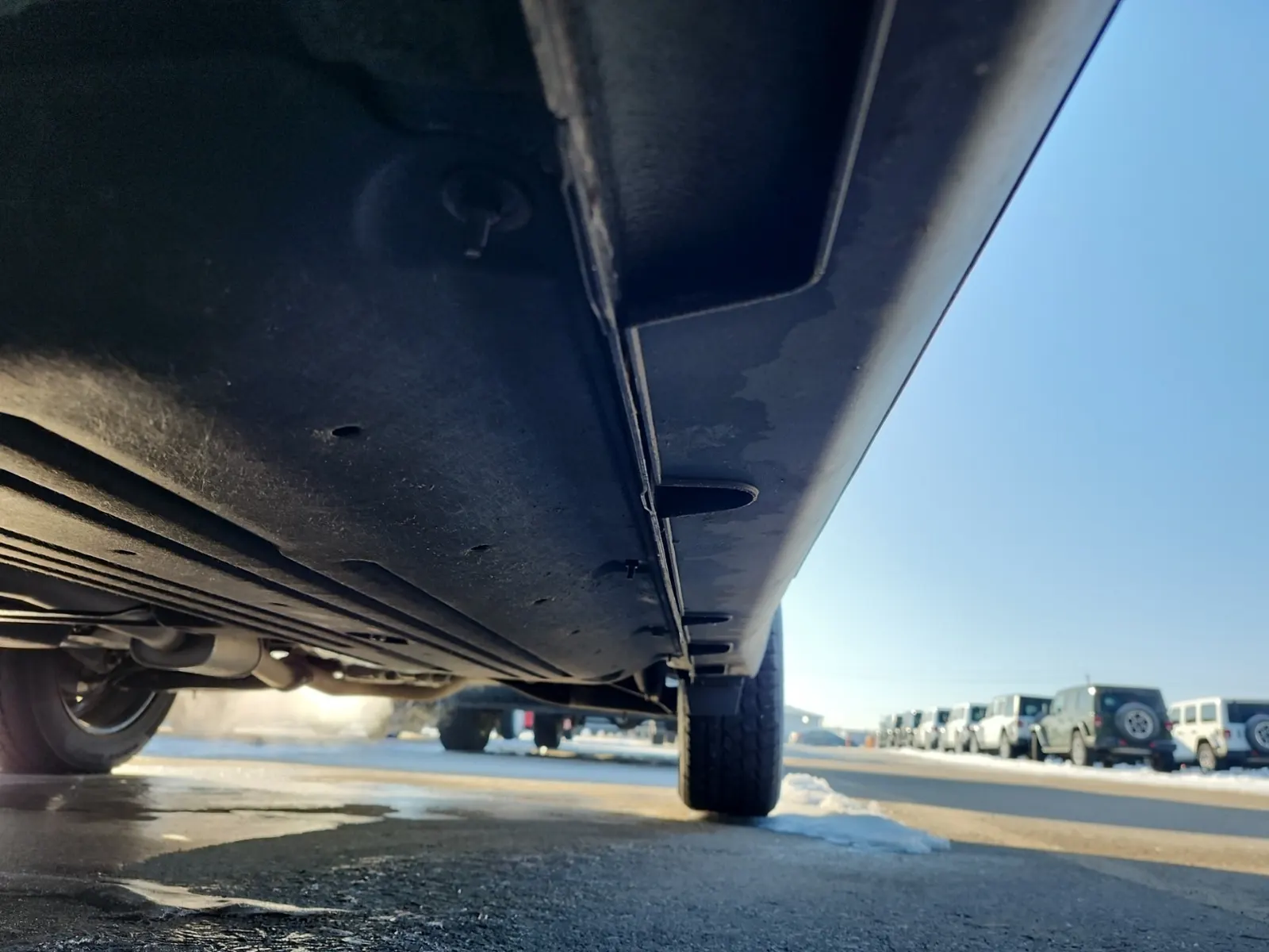 Undercarriage - Driver Photo