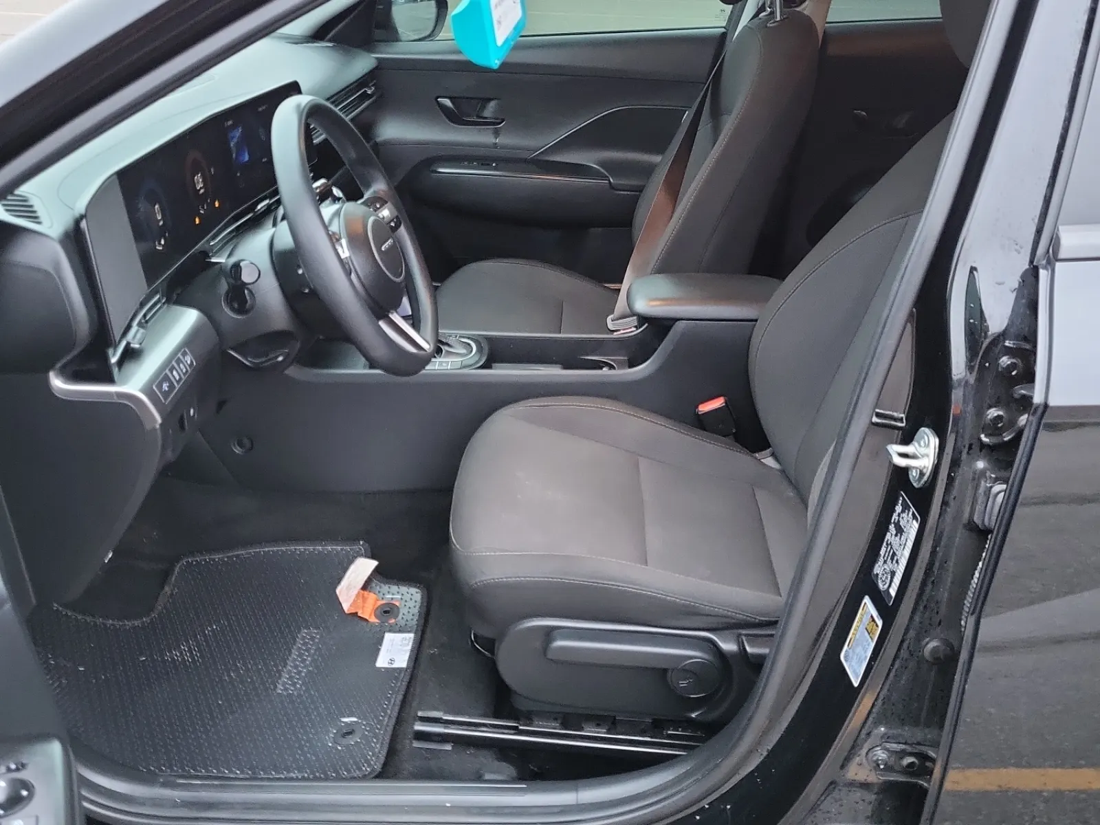 Front Interior Photo
