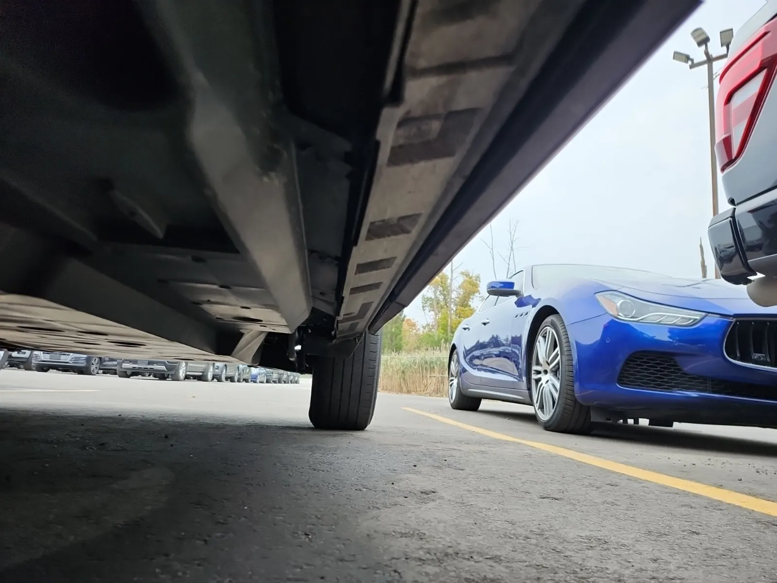 Undercarriage - Driver Photo