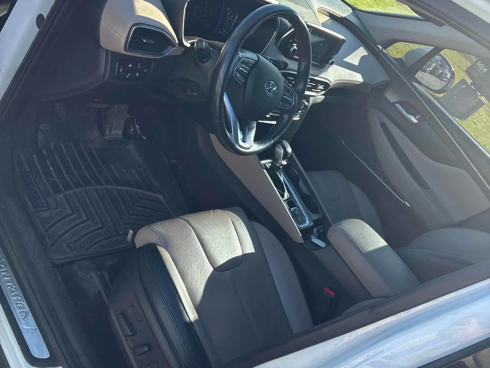 Interior driver side