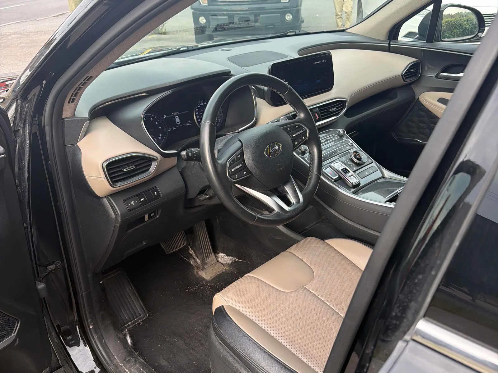 Interior driver side
