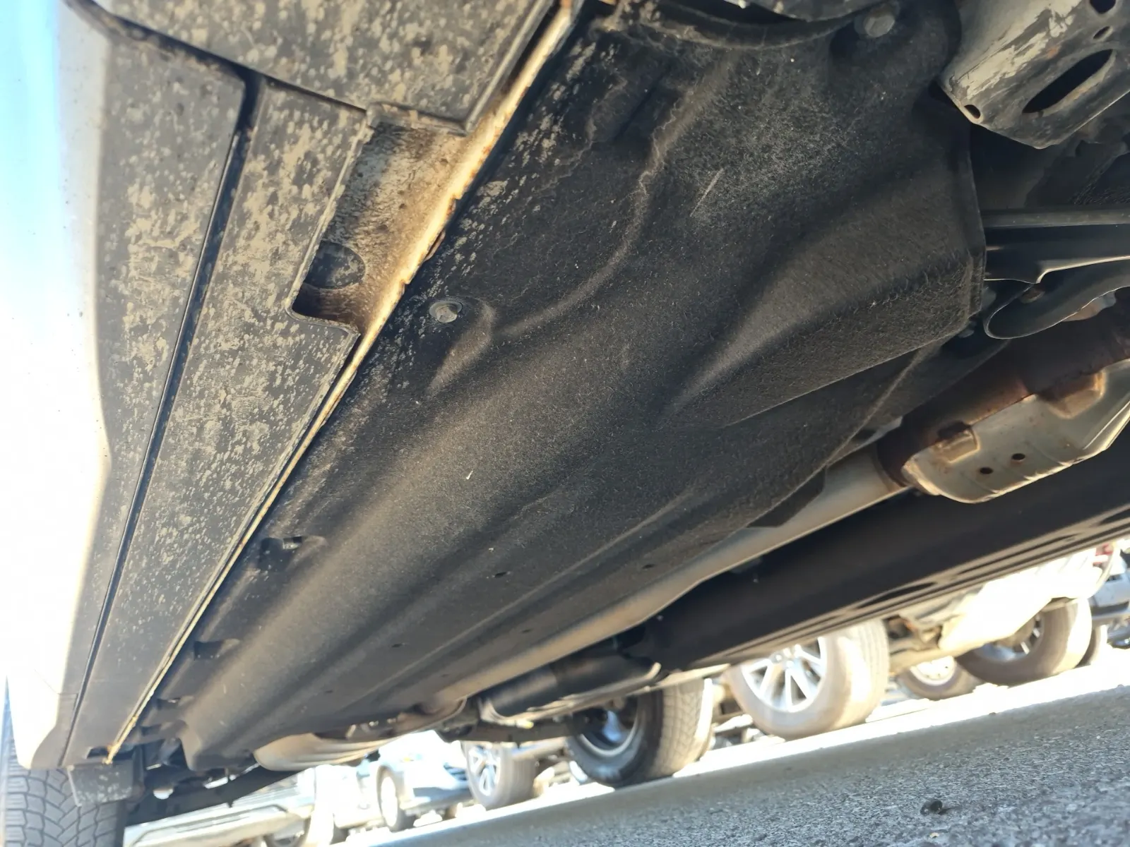 Undercarriage - Passenger Photo