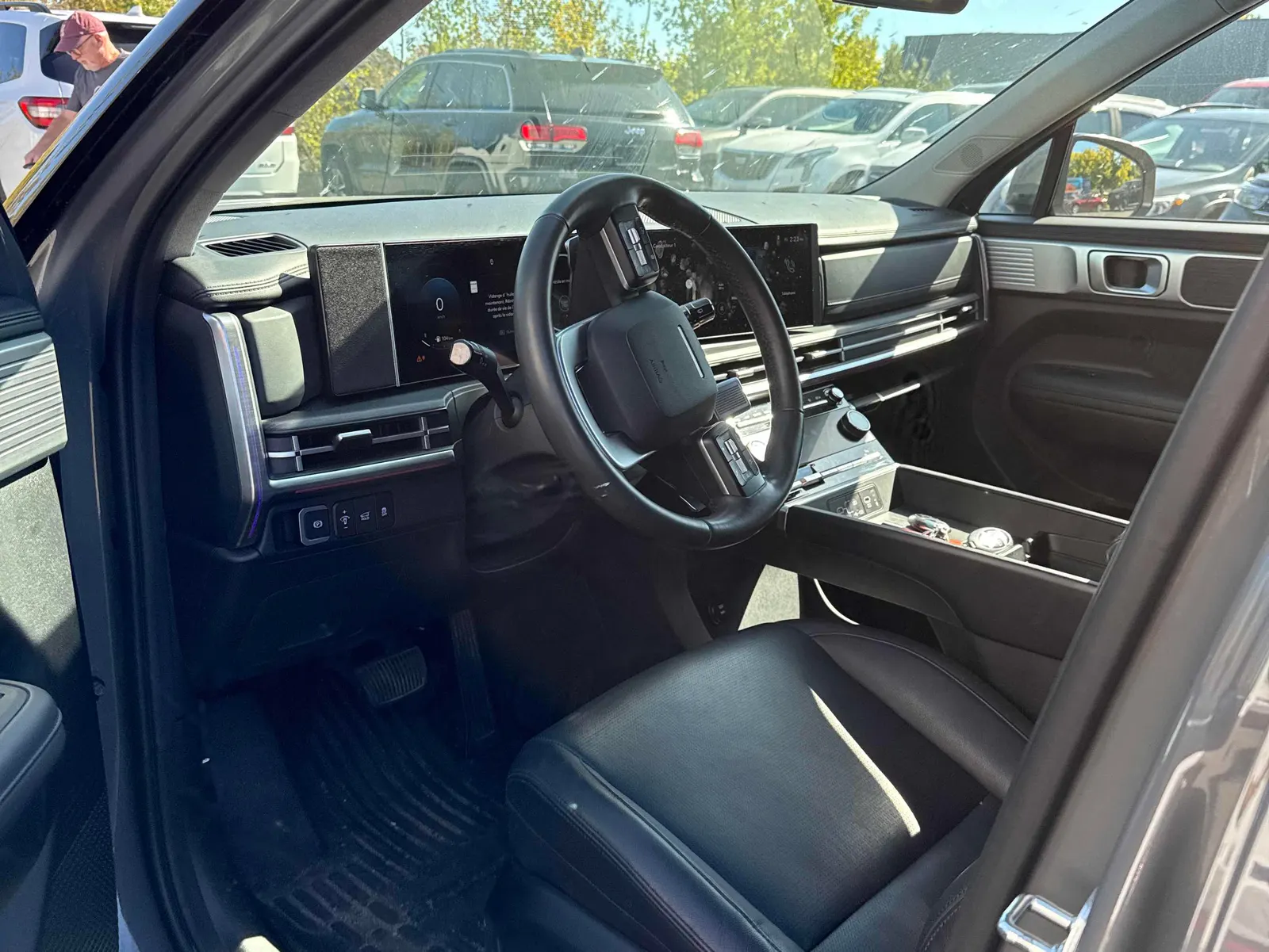 Interior driver side