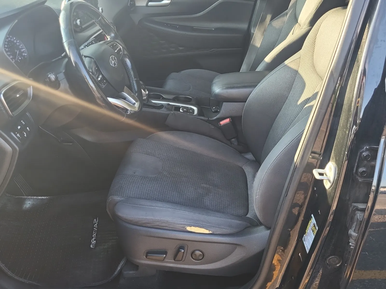 Front Interior Photo