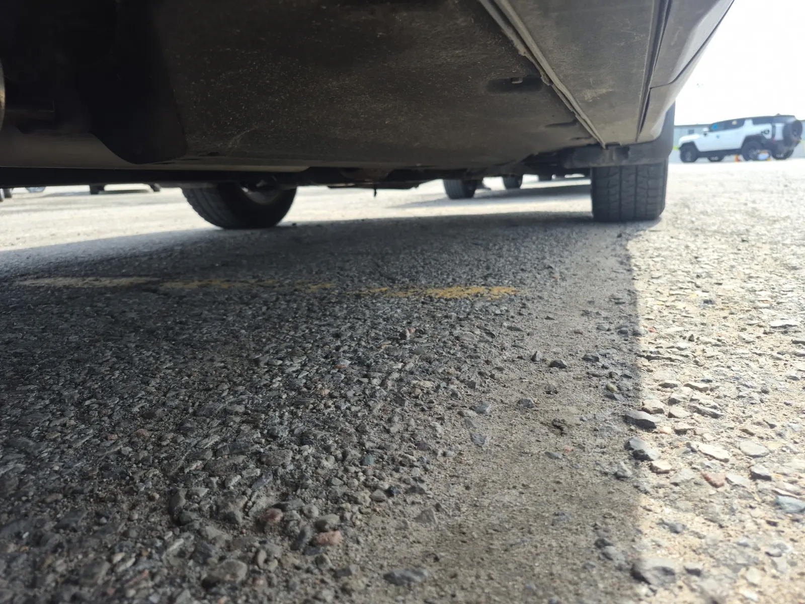 Undercarriage - Passenger Photo