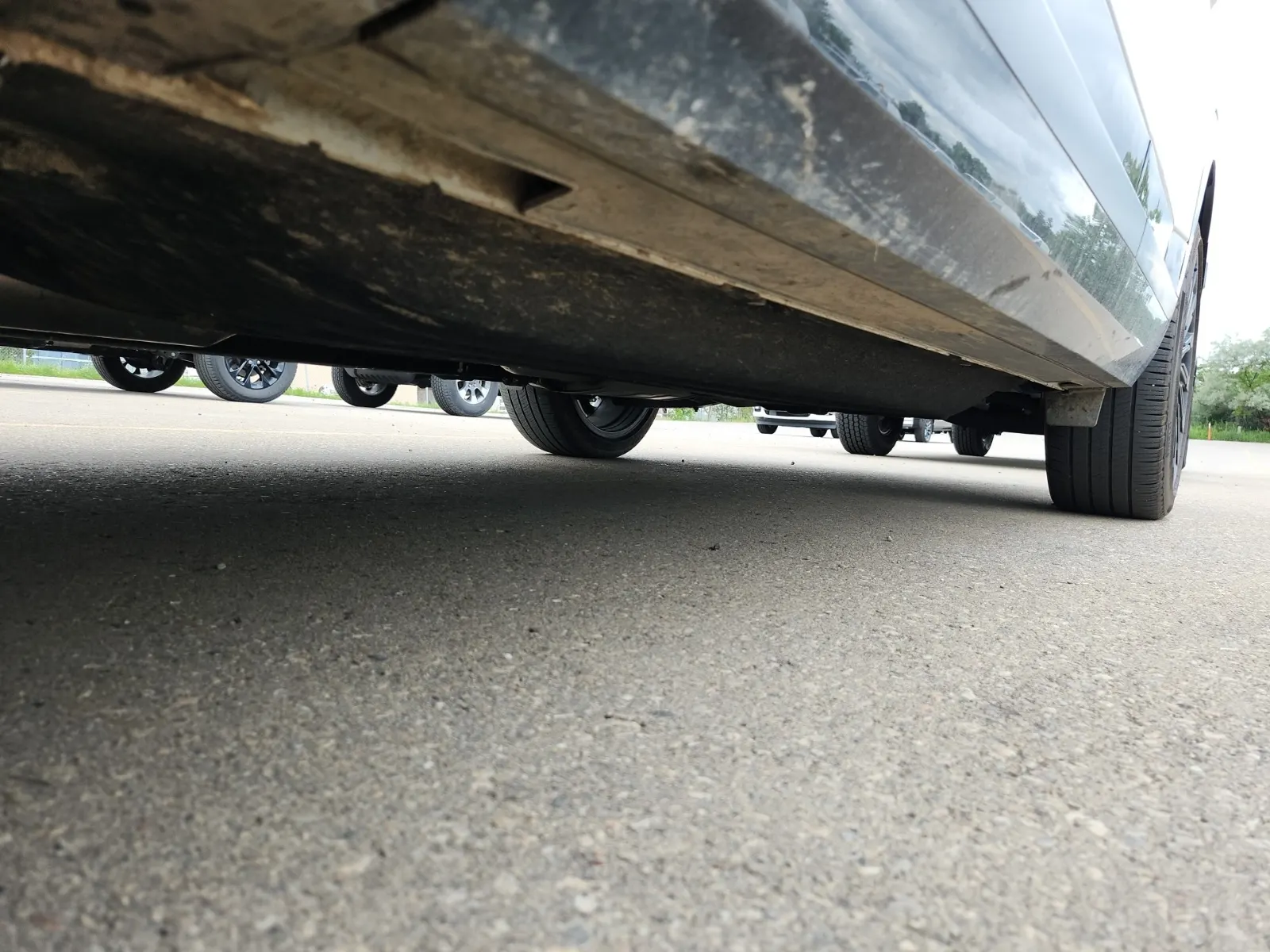 Undercarriage - Driver Photo