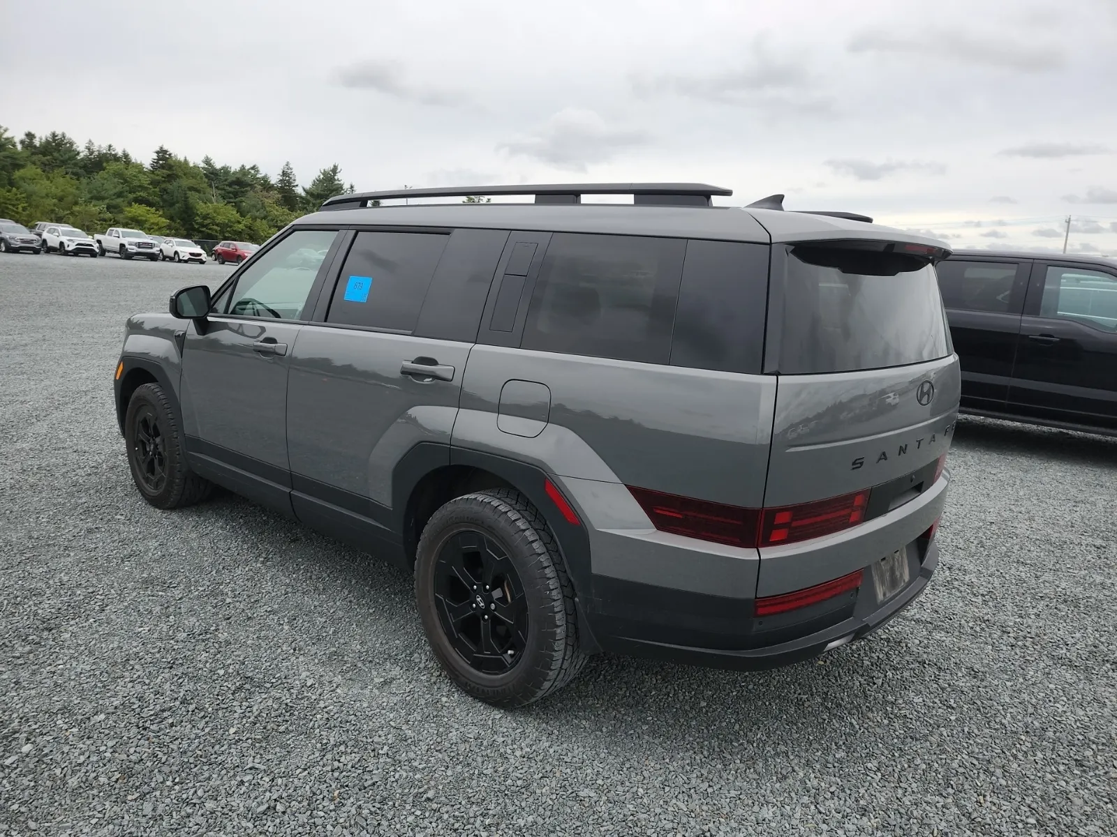 Driver Rear 3/4 Photo