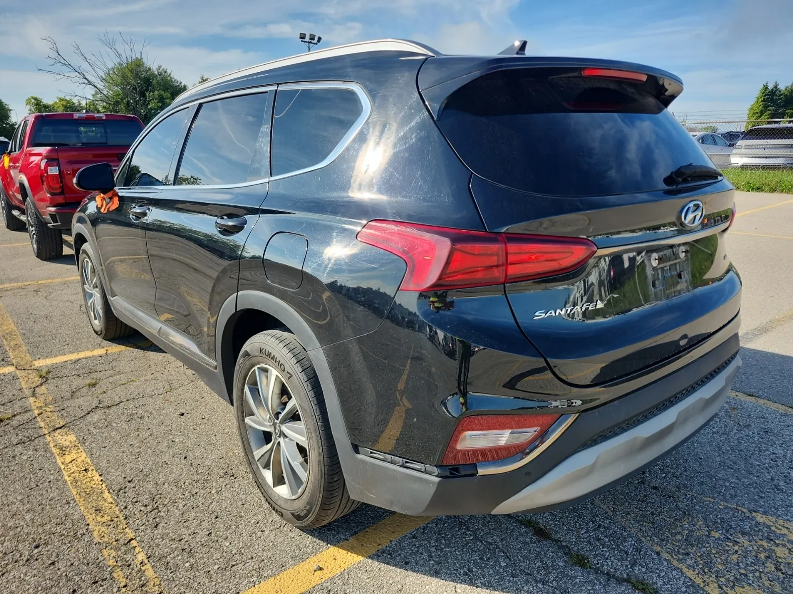 Driver Rear 3/4 Photo