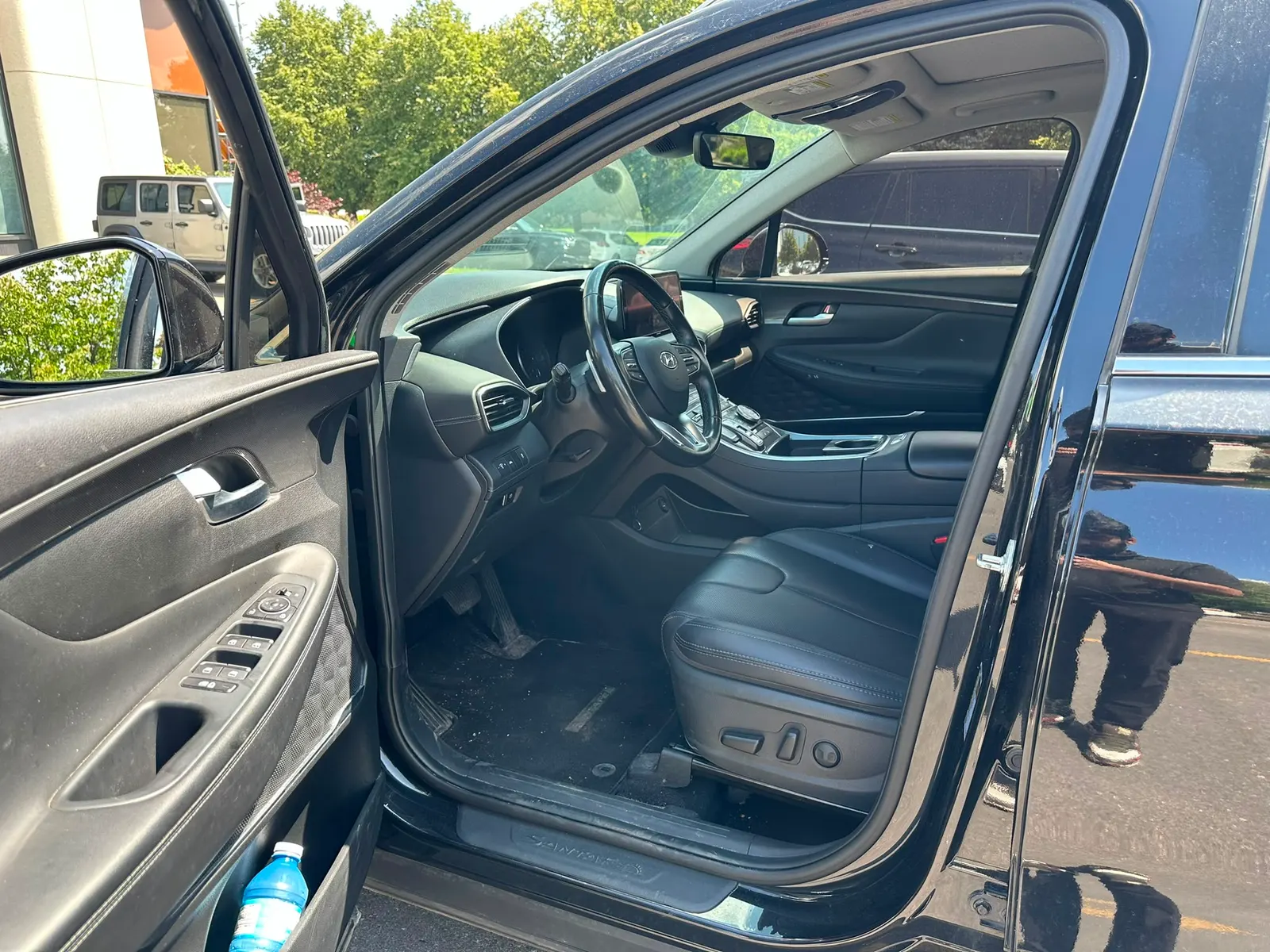 Interior driver side