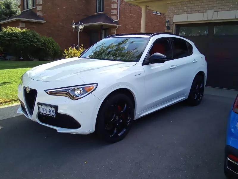 2023 Alfa Romeo Stelvio