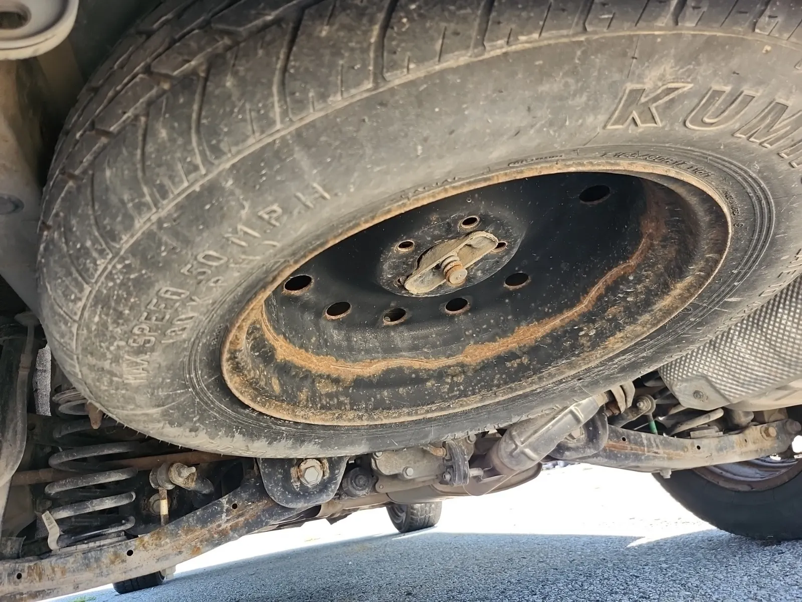 Spare Tire & Wheel Photo