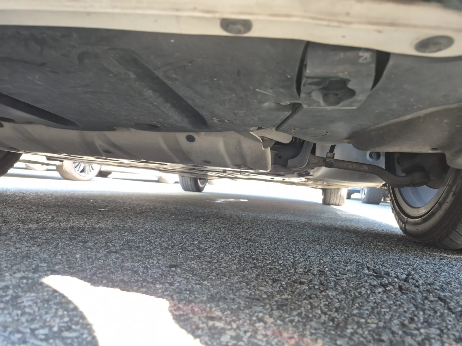 Undercarriage - Front Photo
