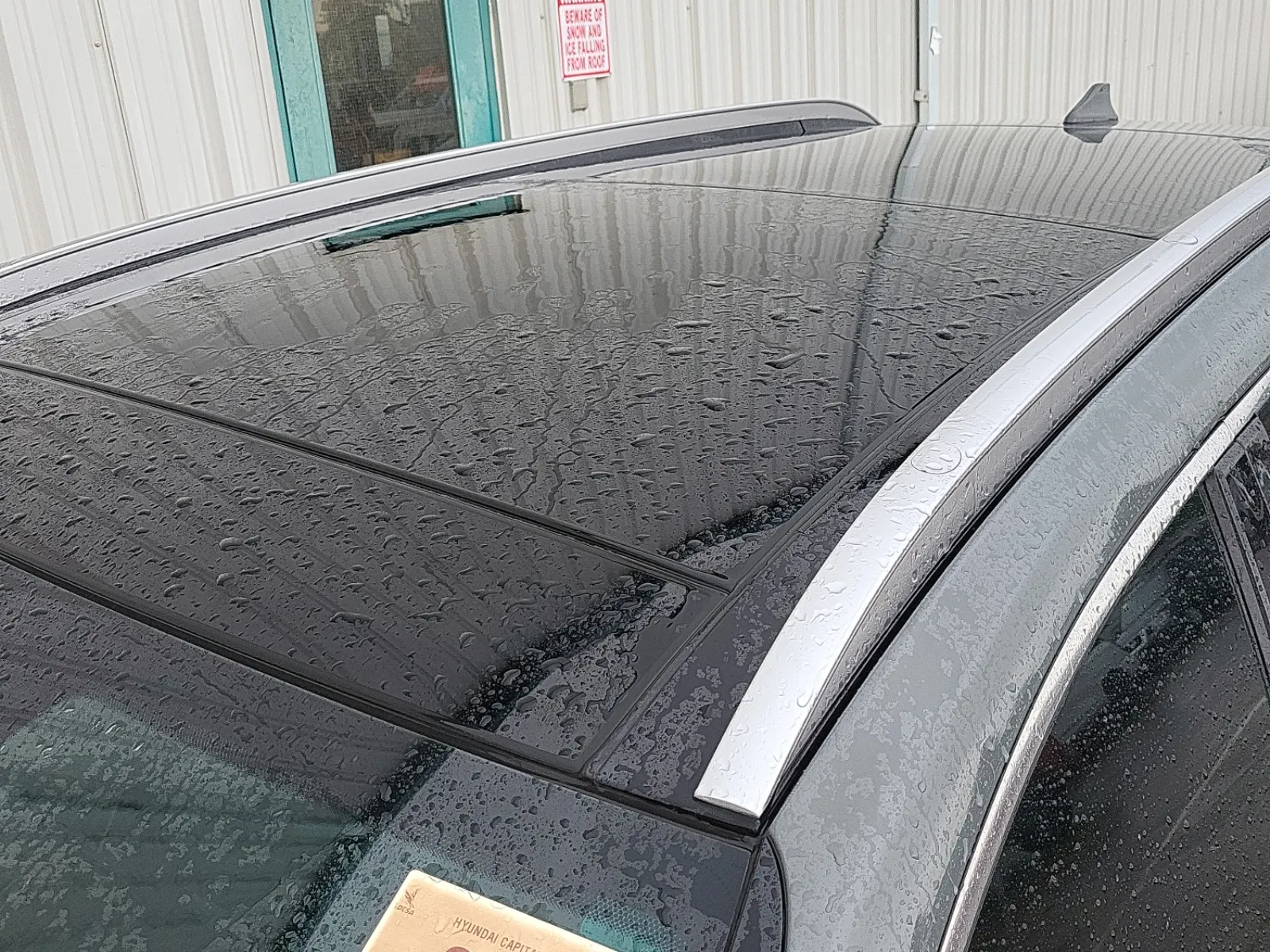 Exterior Roof Photo