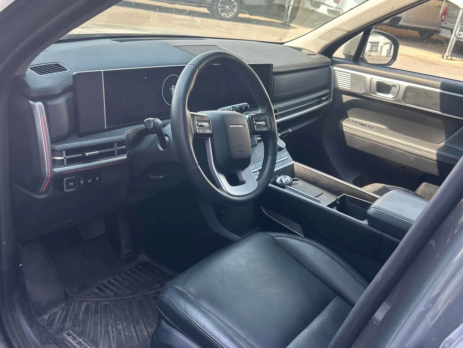 Interior driver side
