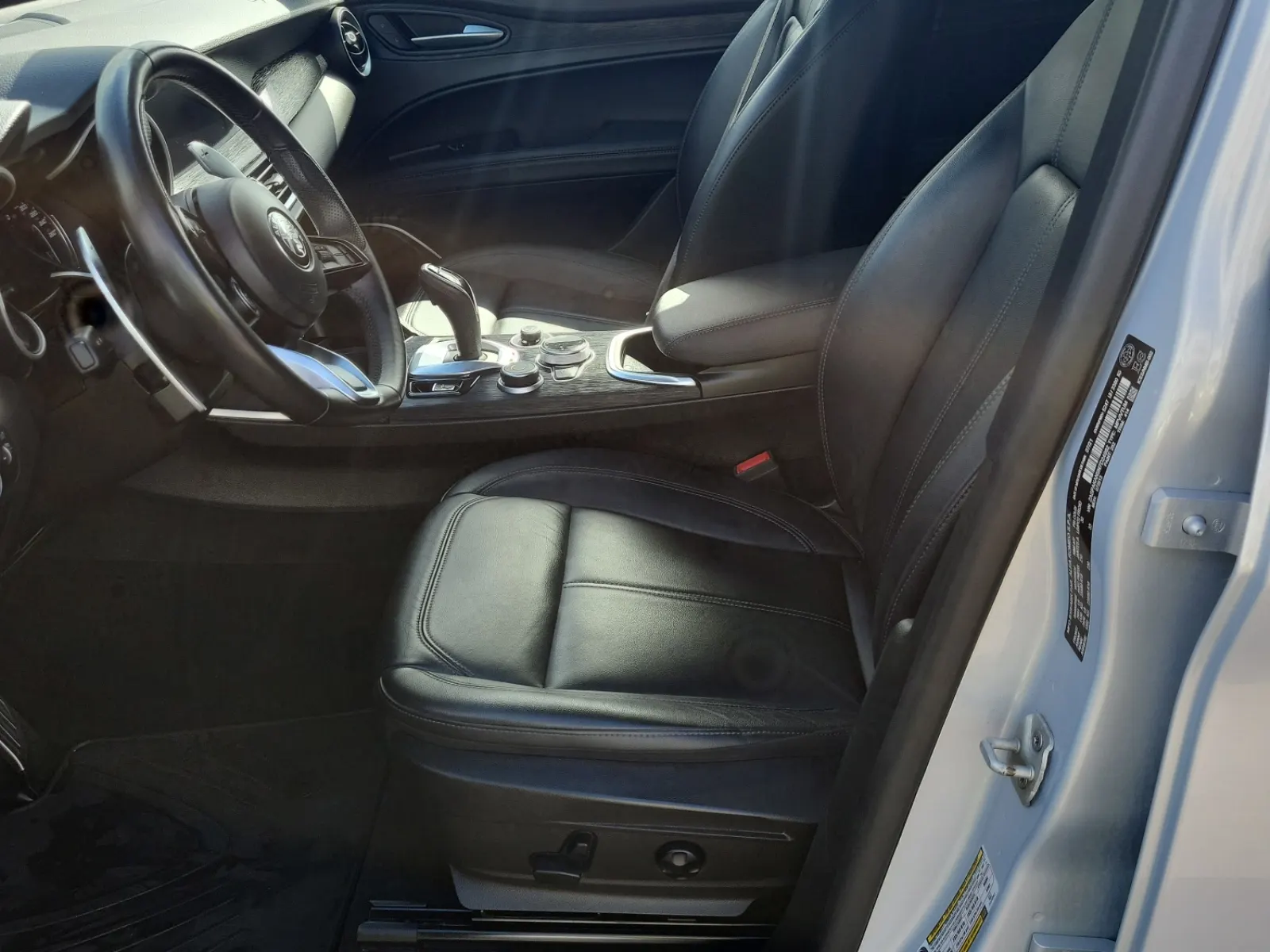 Front Interior Photo