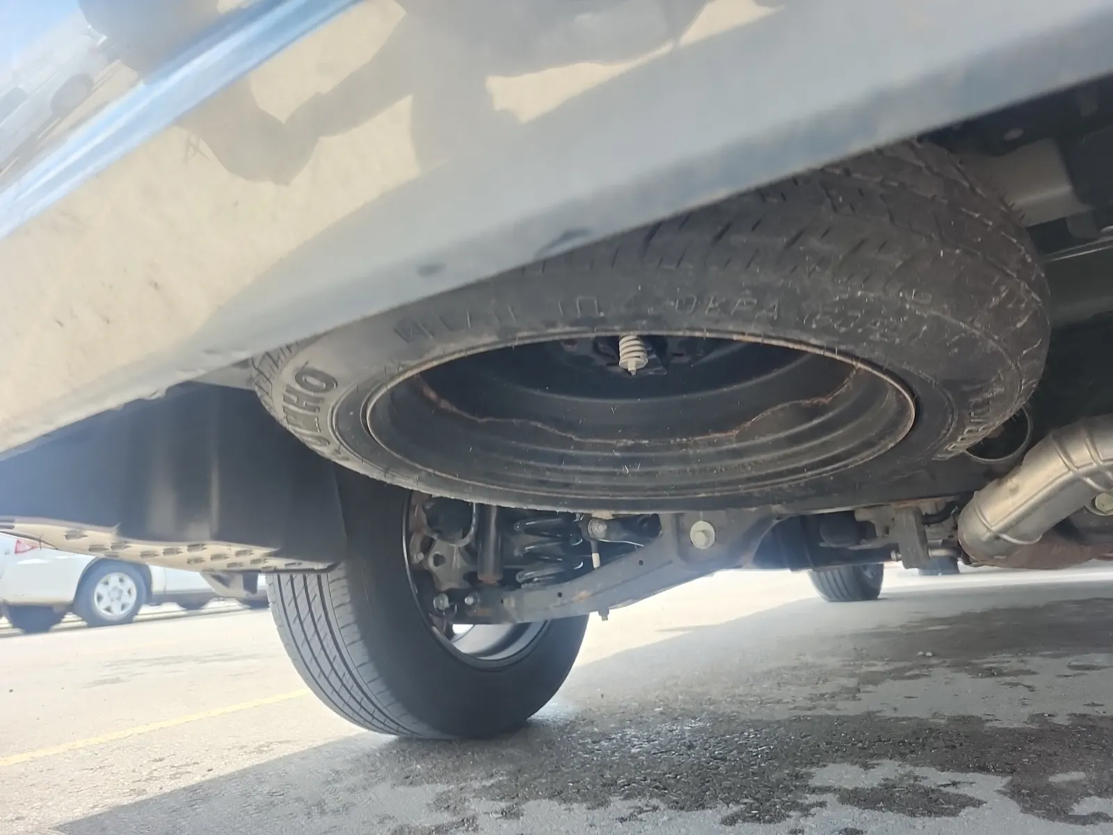 Spare Tire & Wheel Photo