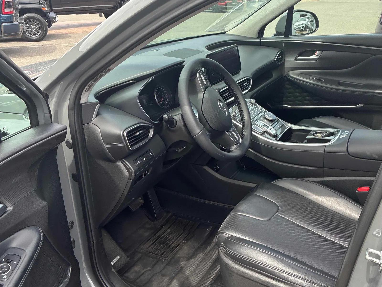 Interior driver side