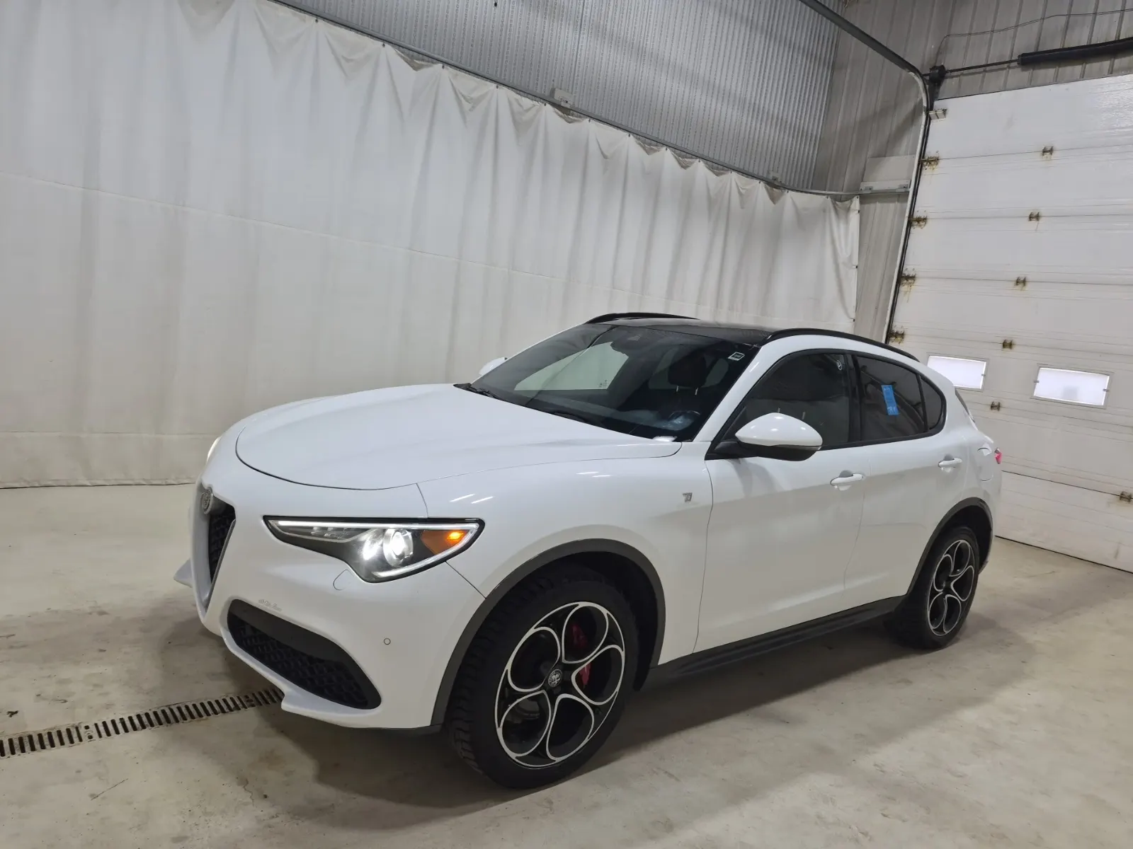 2022 Alfa Romeo Stelvio