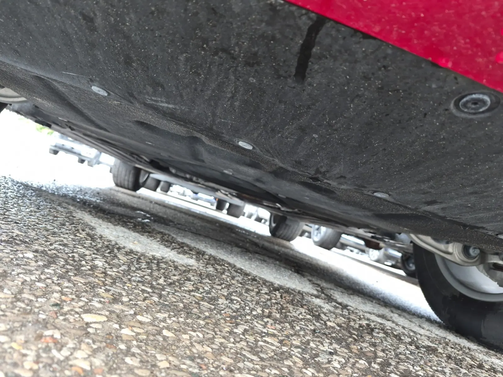 Undercarriage - Front Photo
