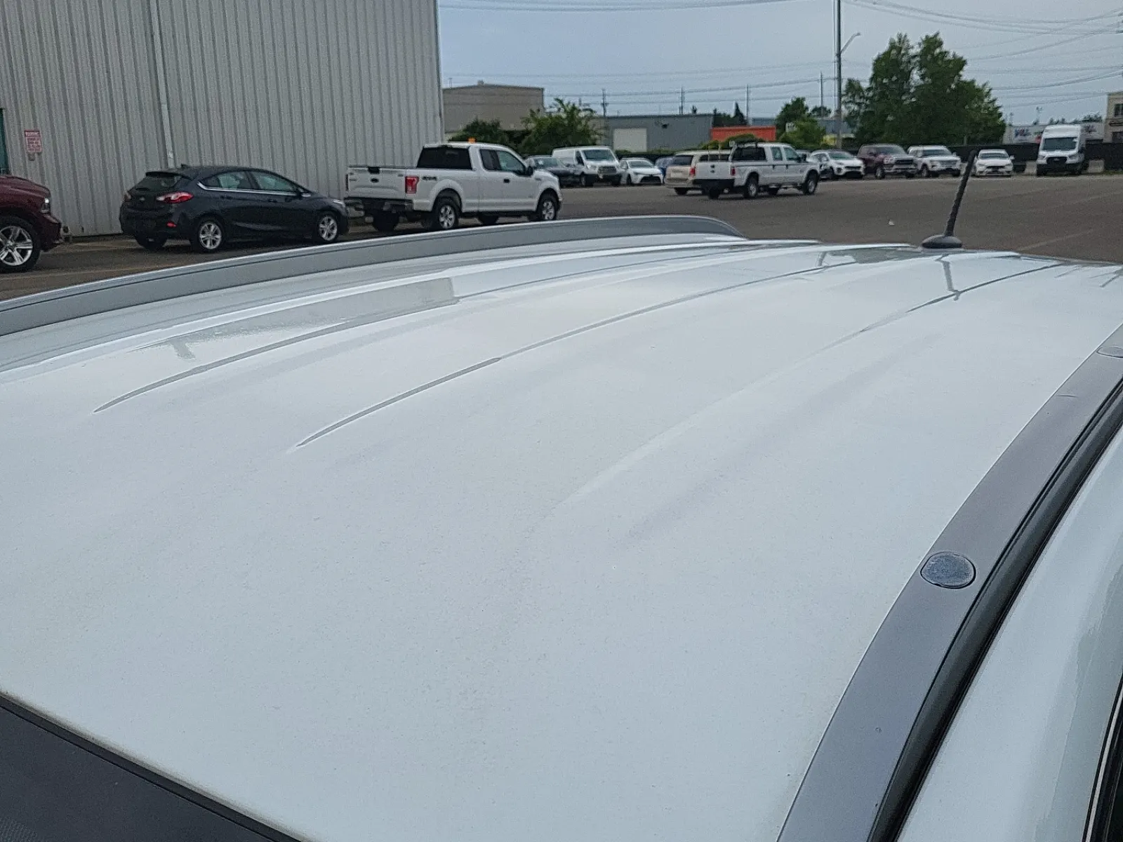 Exterior Roof Photo