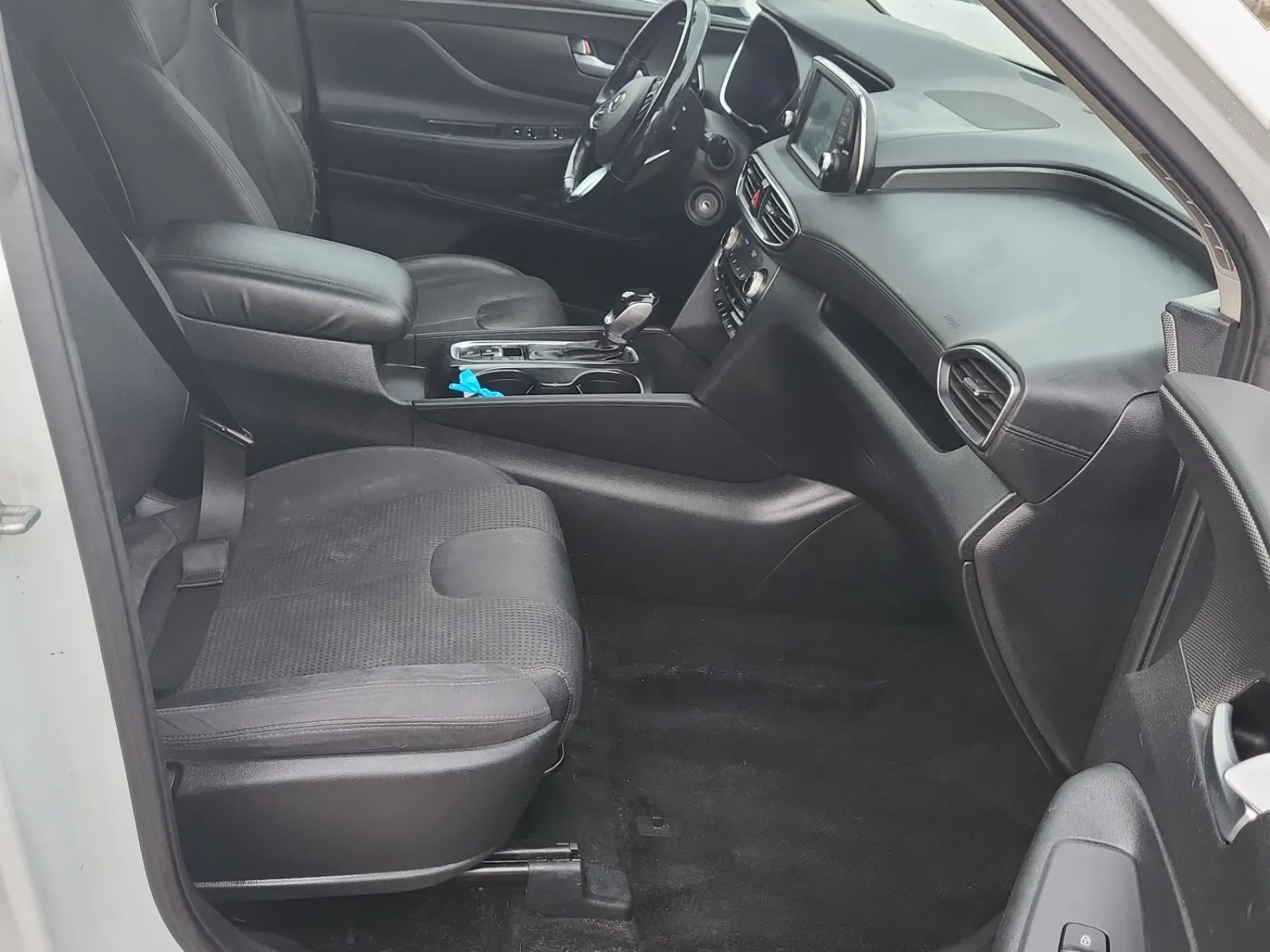 Right Side Interior Photo