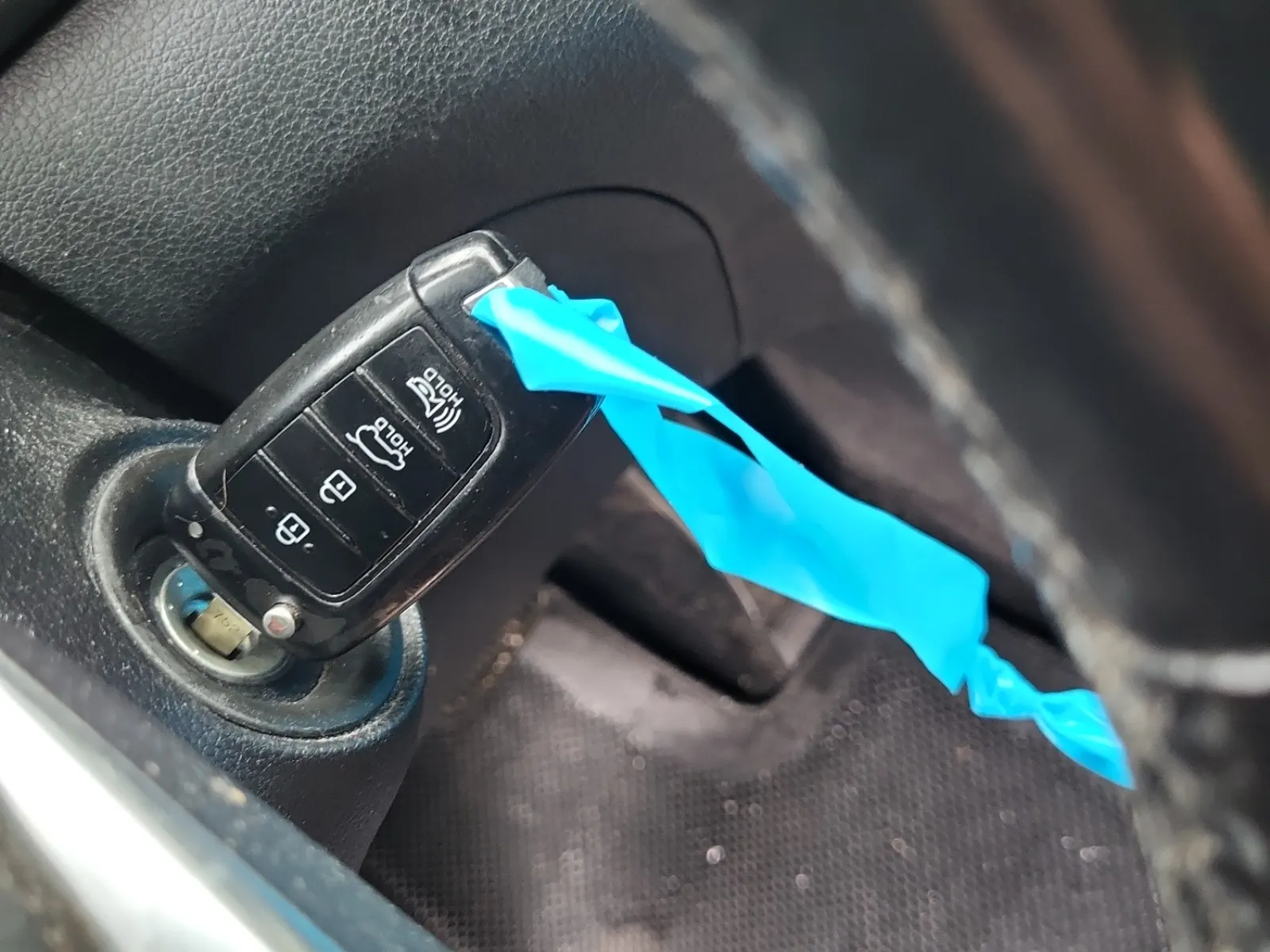 Keys/Fobs/Manual Photo