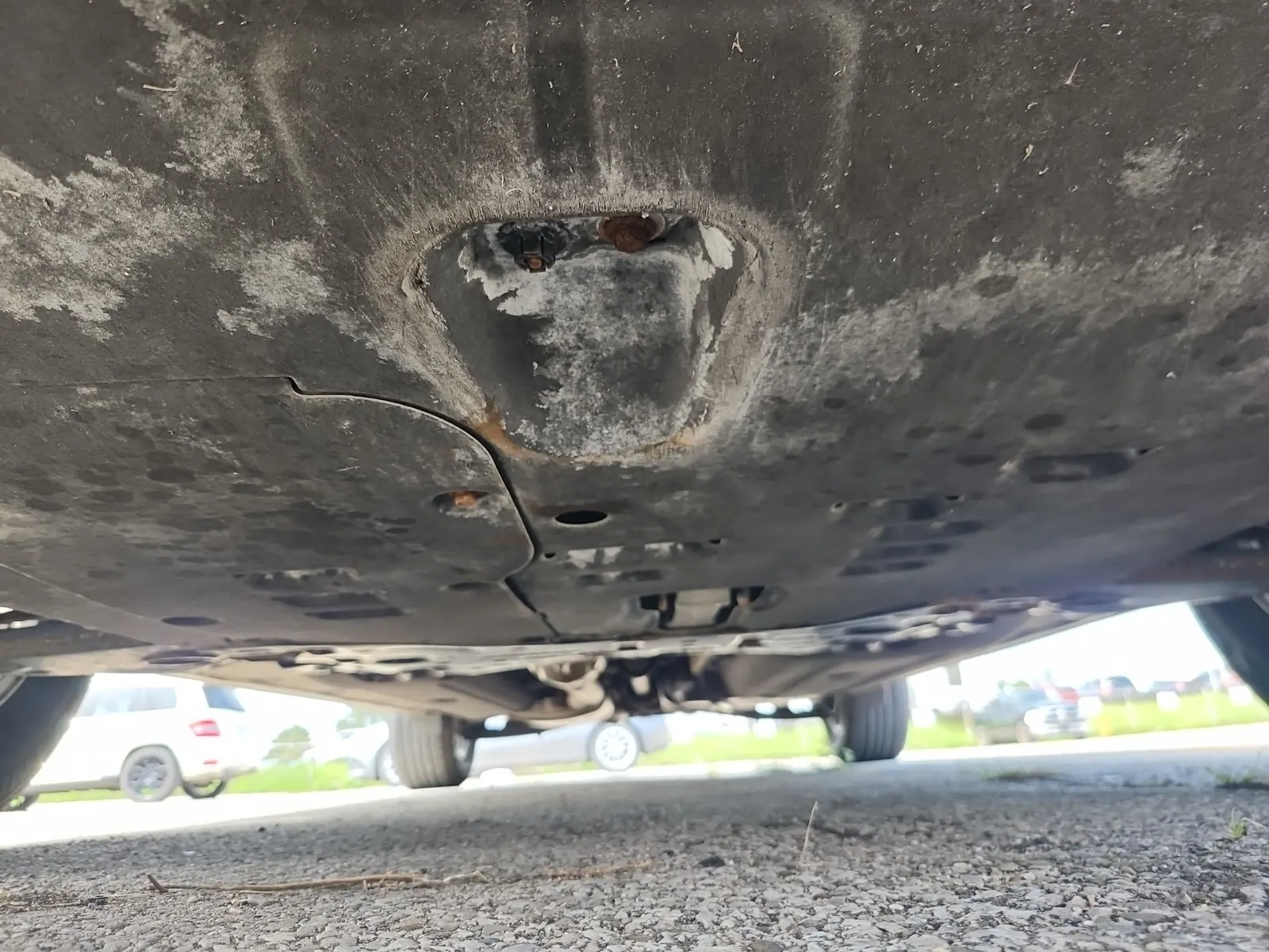 Undercarriage - Front Photo