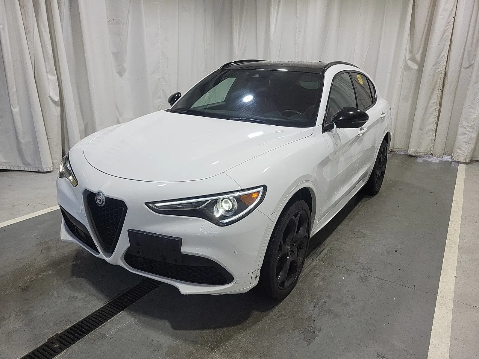 2023 Alfa Romeo Stelvio