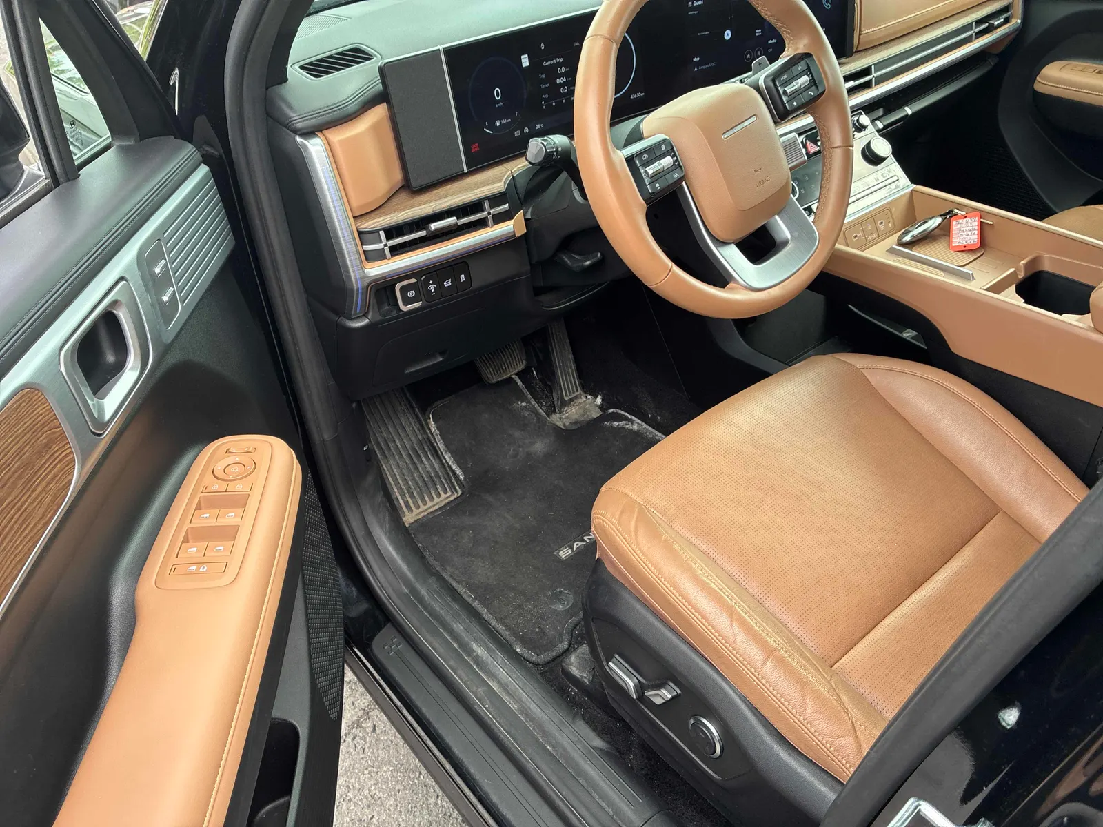 Interior driver side