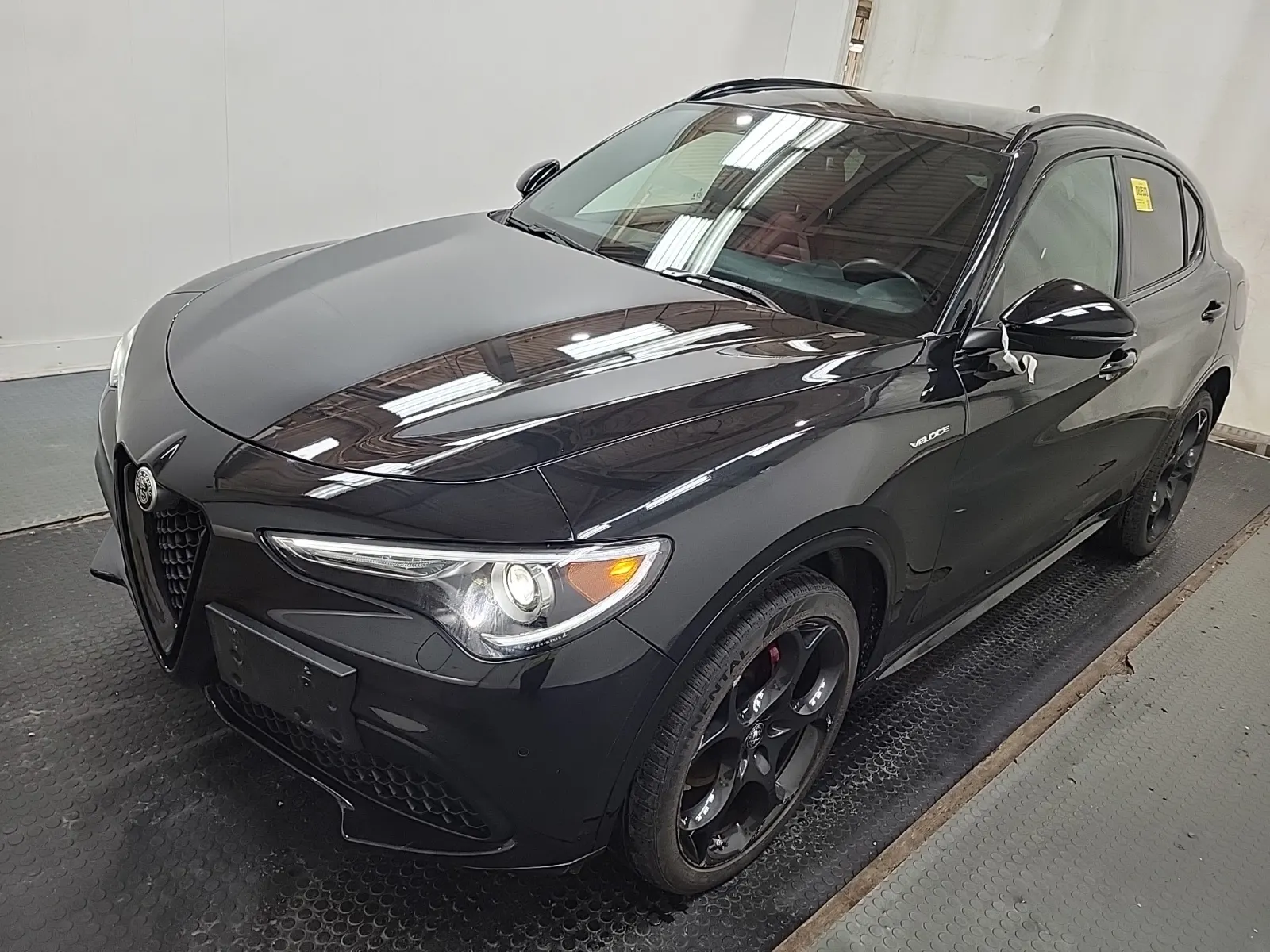 2023 Alfa Romeo Stelvio
